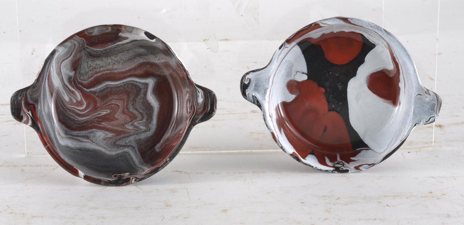 Two Piece Geometric Design Enamelwaer Ash Trays: All Original Condition, Some Rust on Metal. Overall Good Condition