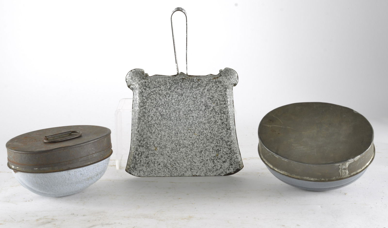 Three Piece Gray Enamelware Assorted Items-Jelly Mold  Ash Dispenser (1 of 2)