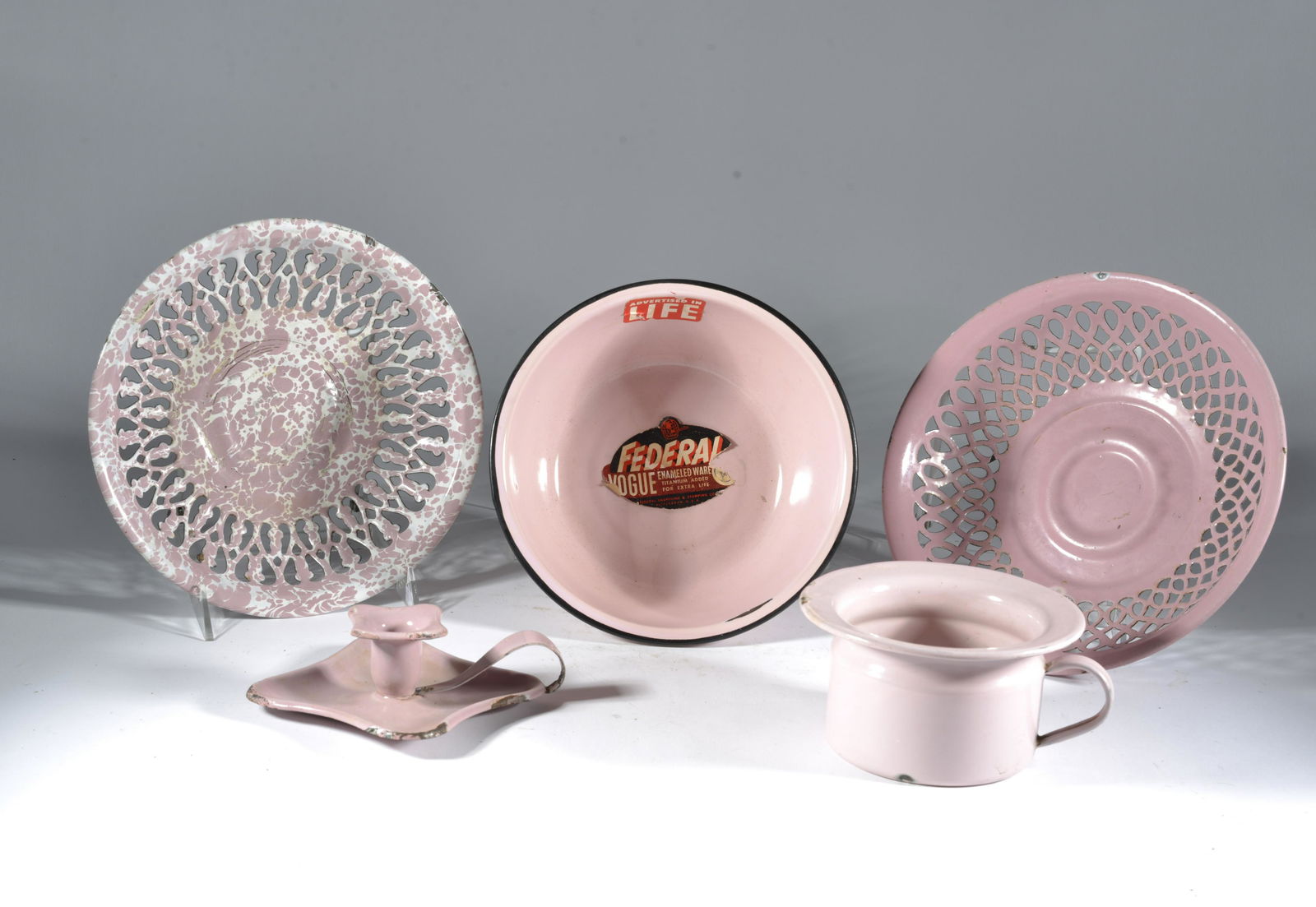 5 Piece Pink/White & Other Enamelware Assorted Lot (1 of 3)