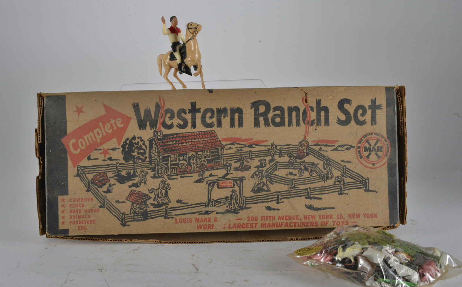 Louis Marx Western Ranch Set in box (1 of 2)