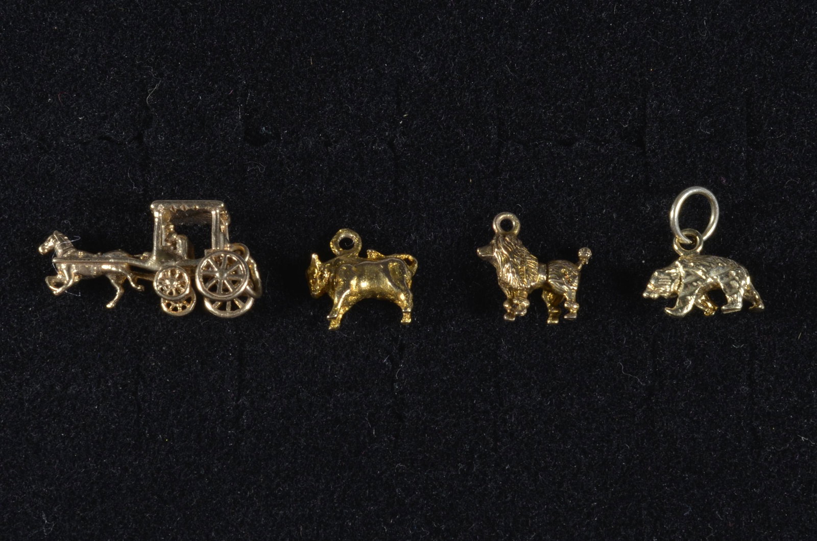 8kt Gold Circus Charm Set: 4 pieces, all 8kt