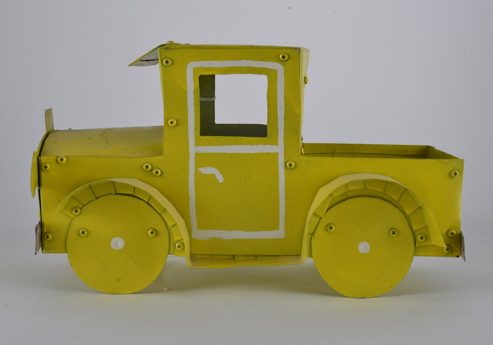 Tom Baldwin Folk Art Truck (1 of 4)