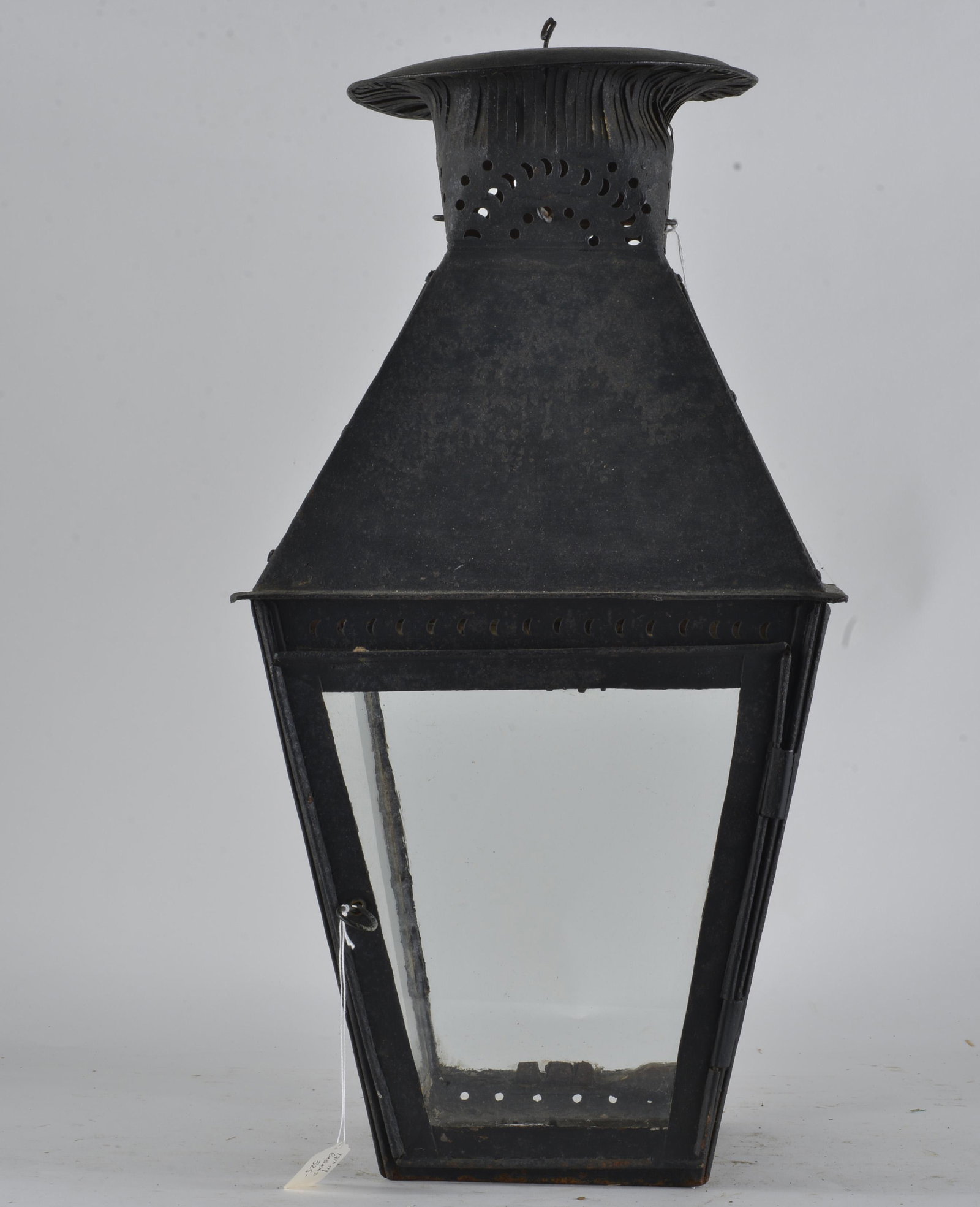 Large Arciturctual Lighting: large outdoor lite. 26"H
