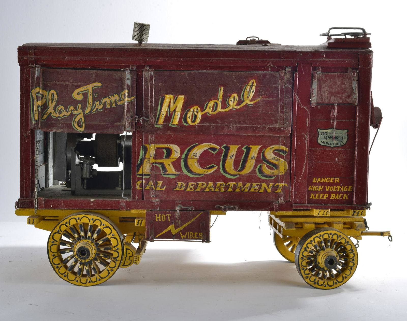 Play Time Model Circus Wagon (1 of 2)