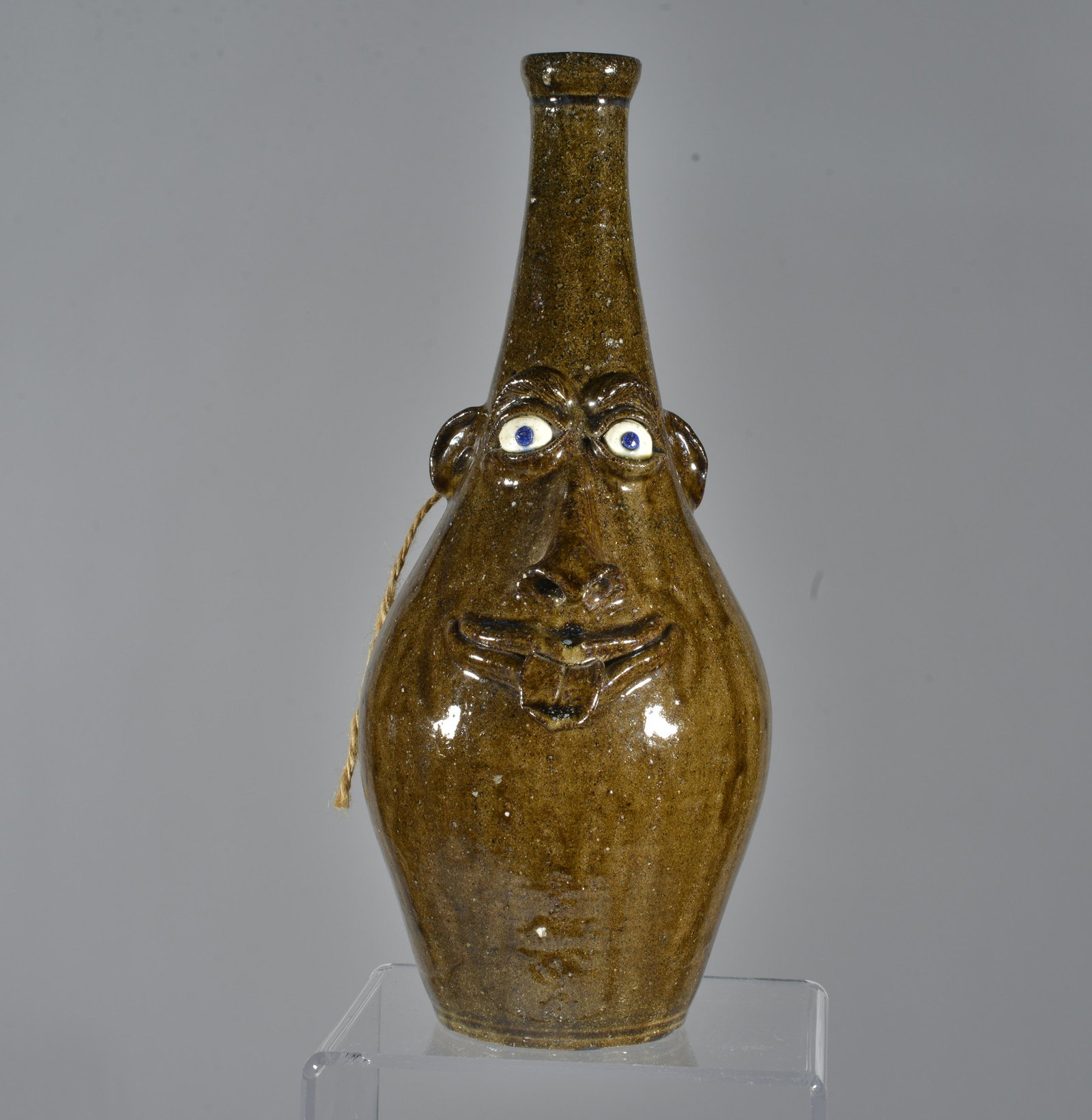 Jeff Young Face Jug Bottle (1 of 4)