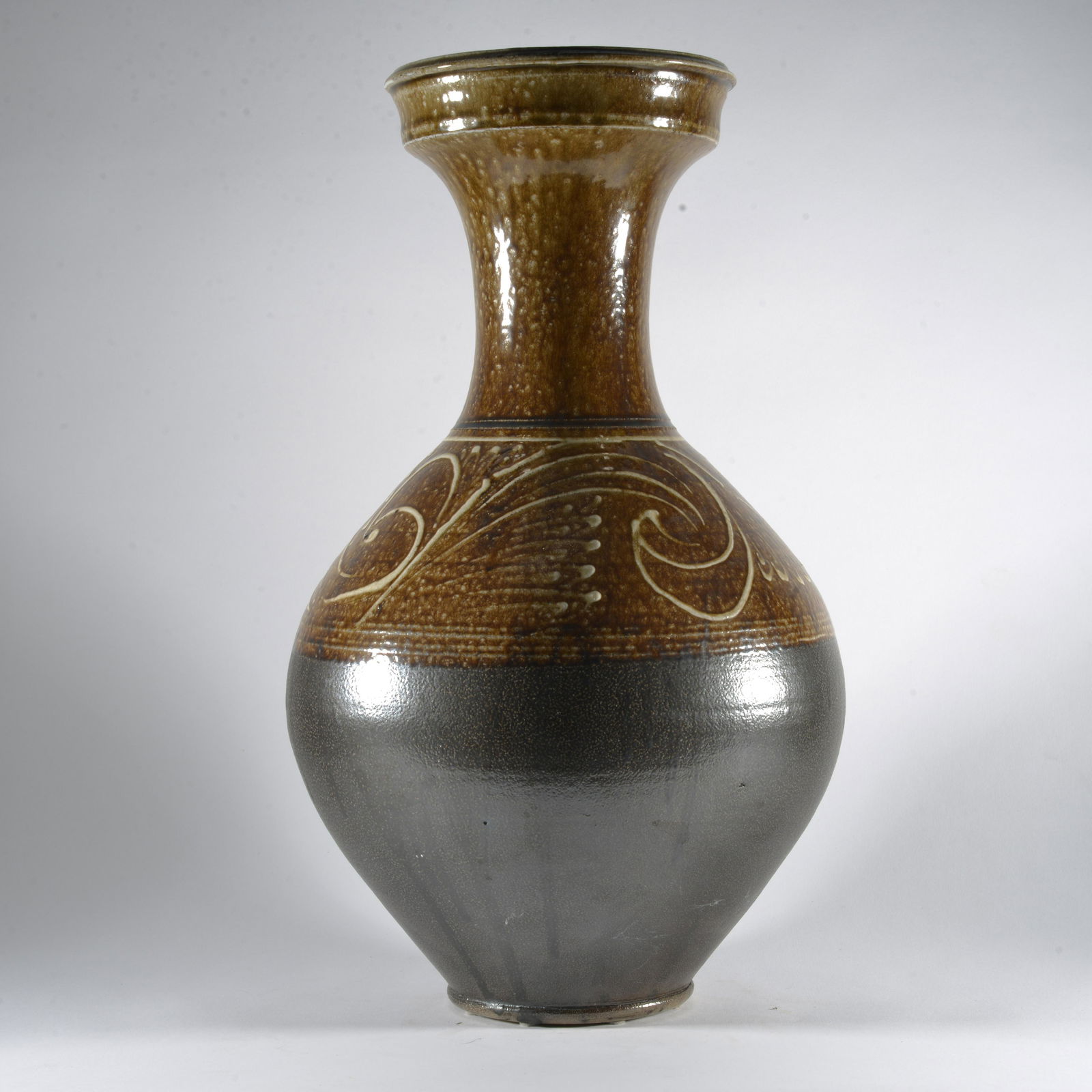 East Fork Pottery Salt Glaze Vase (1 of 4)
