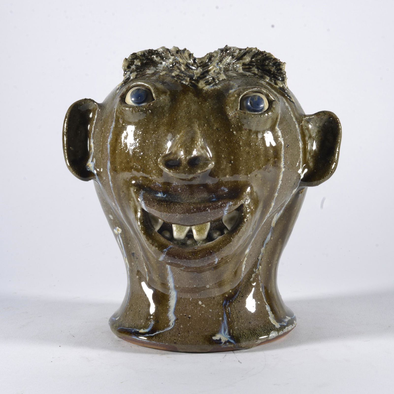 Richard Kale Face Jug Wig Stand (1 of 5)