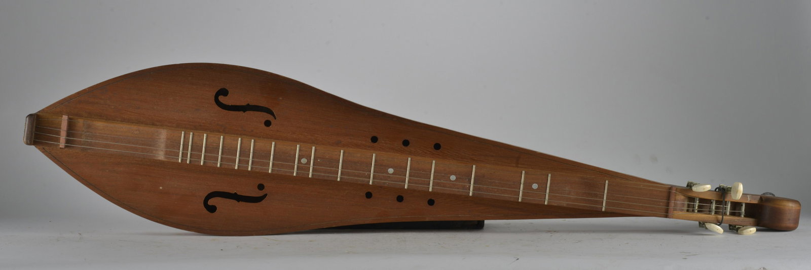 Appalachian Dulcimer (1 of 2)
