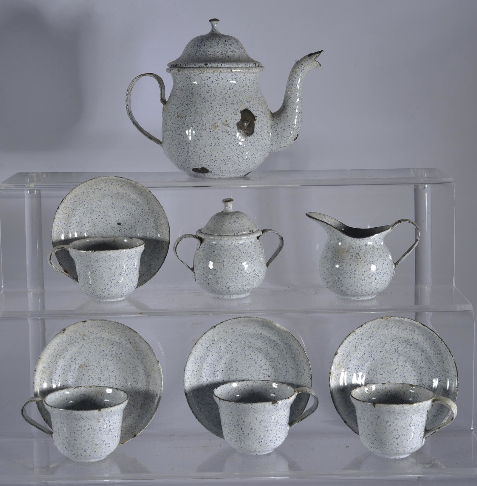 EUROPEAN CHILDS ENAMELWARE CHILDS TEA SET (1 of 4)