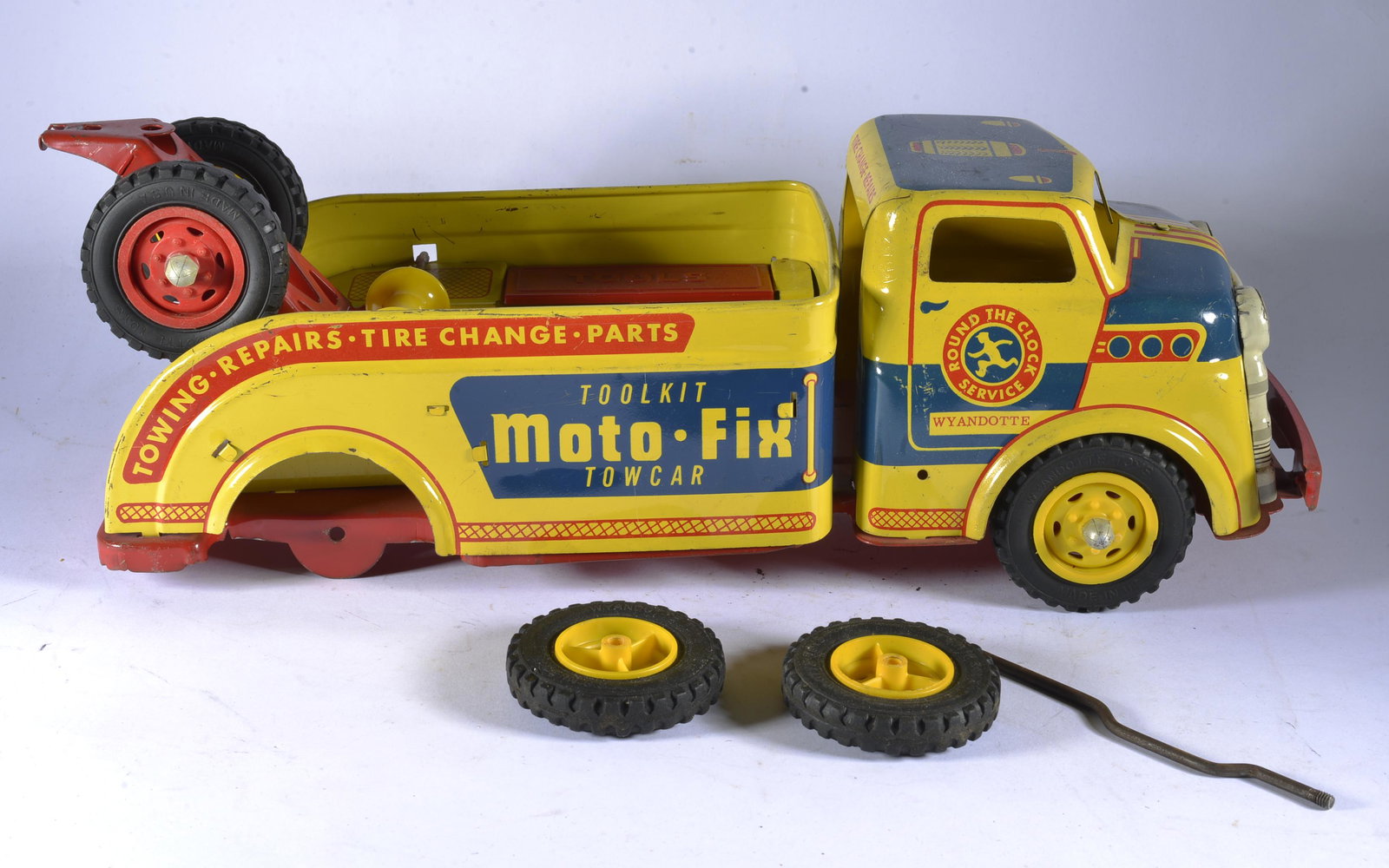 WYNADOTTE MOTO FIX TOC CAR (1 of 4)