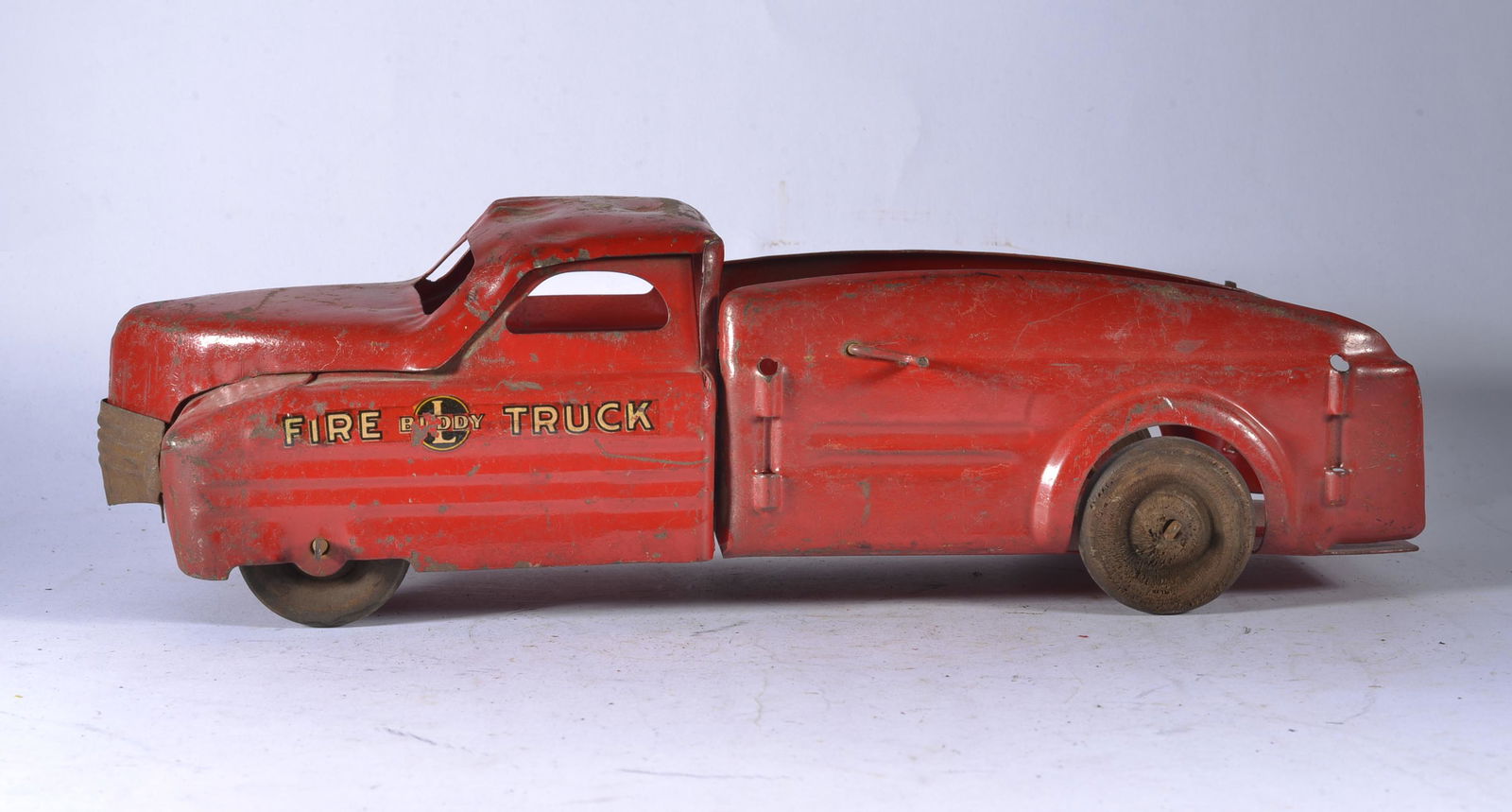 BUDDY-L  FIRE TRUCK (1 of 4)