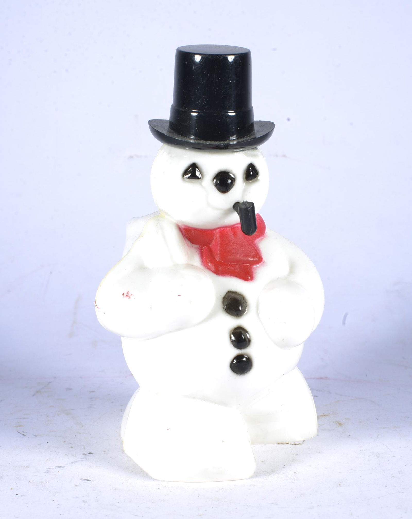 PLASTIC SNOW MAN CANDY CONTAINER (1 of 3)