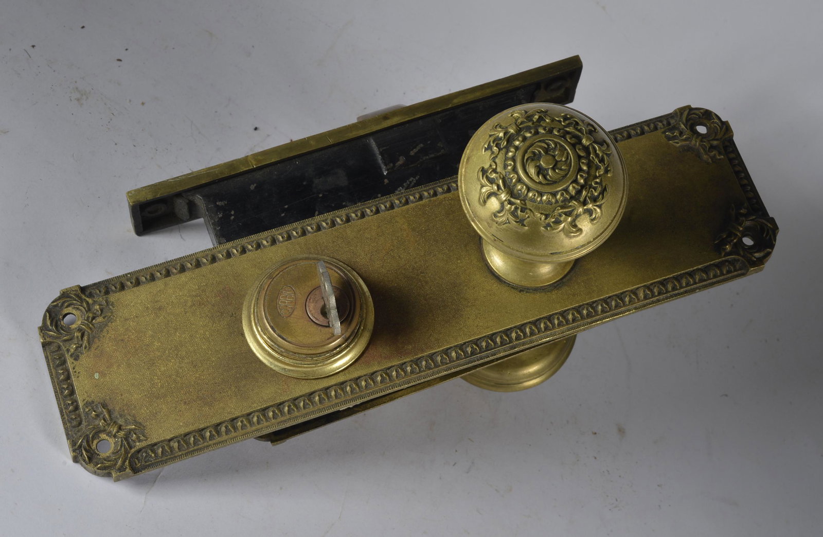 Antique Hardware Estate Door Knob Furniture Pull: antique from an estate. All sales are final see photos. Could be missing parts.