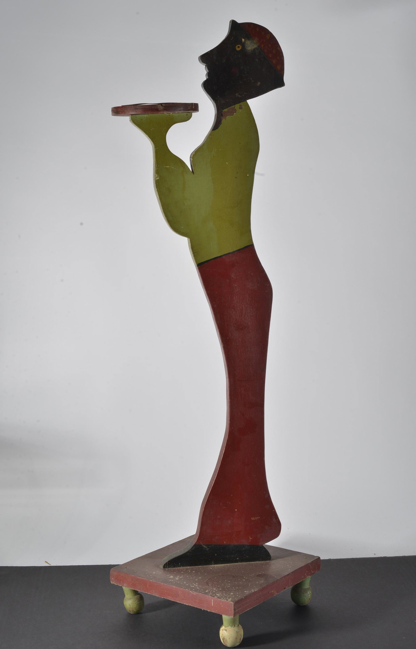 Black Americana Ashtray: standing man, 36"