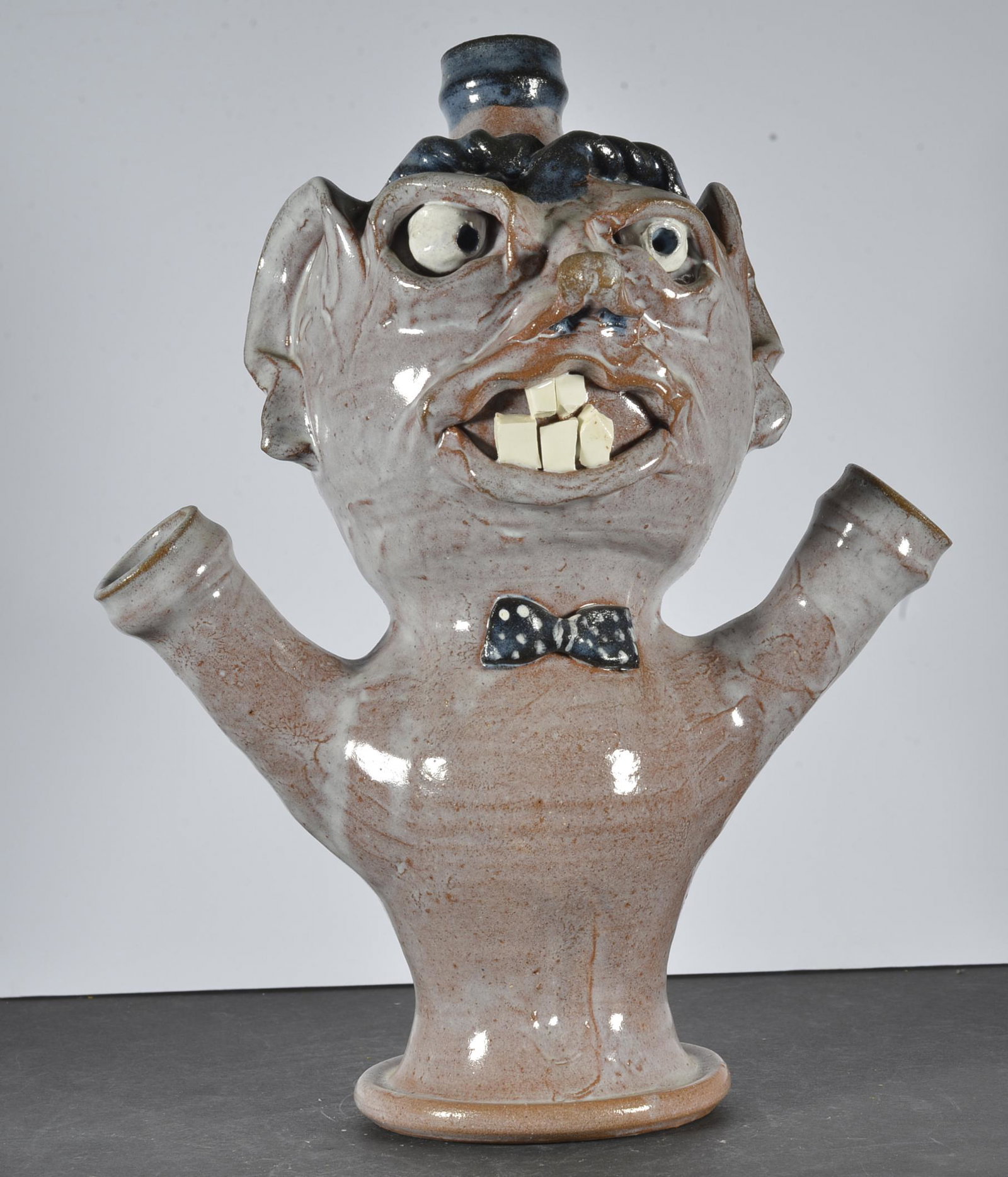 Archie  Teague Face Jug (1 of 5)
