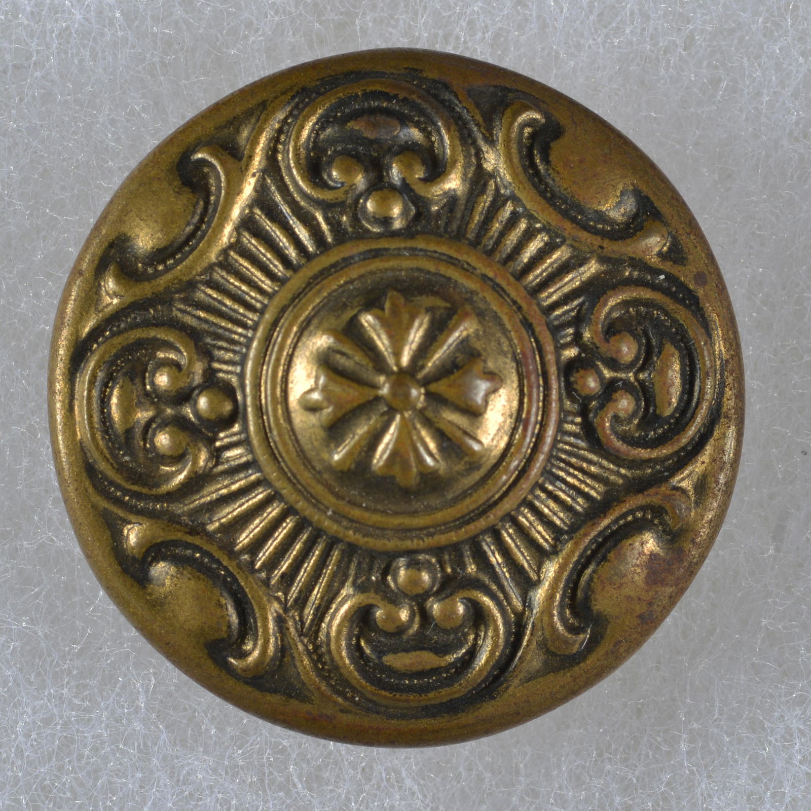 DIVISION 1 METAL BUTTON (1 of 3)