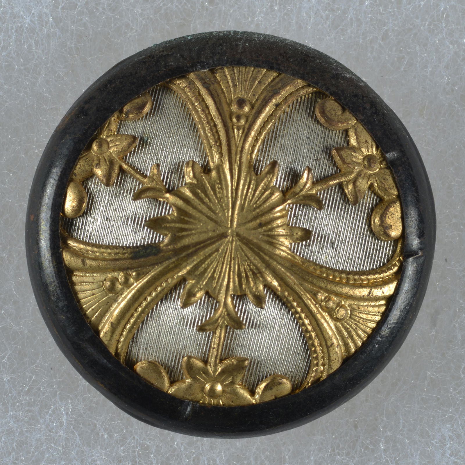 DIVISION 1 METAL BUTTON (1 of 3)