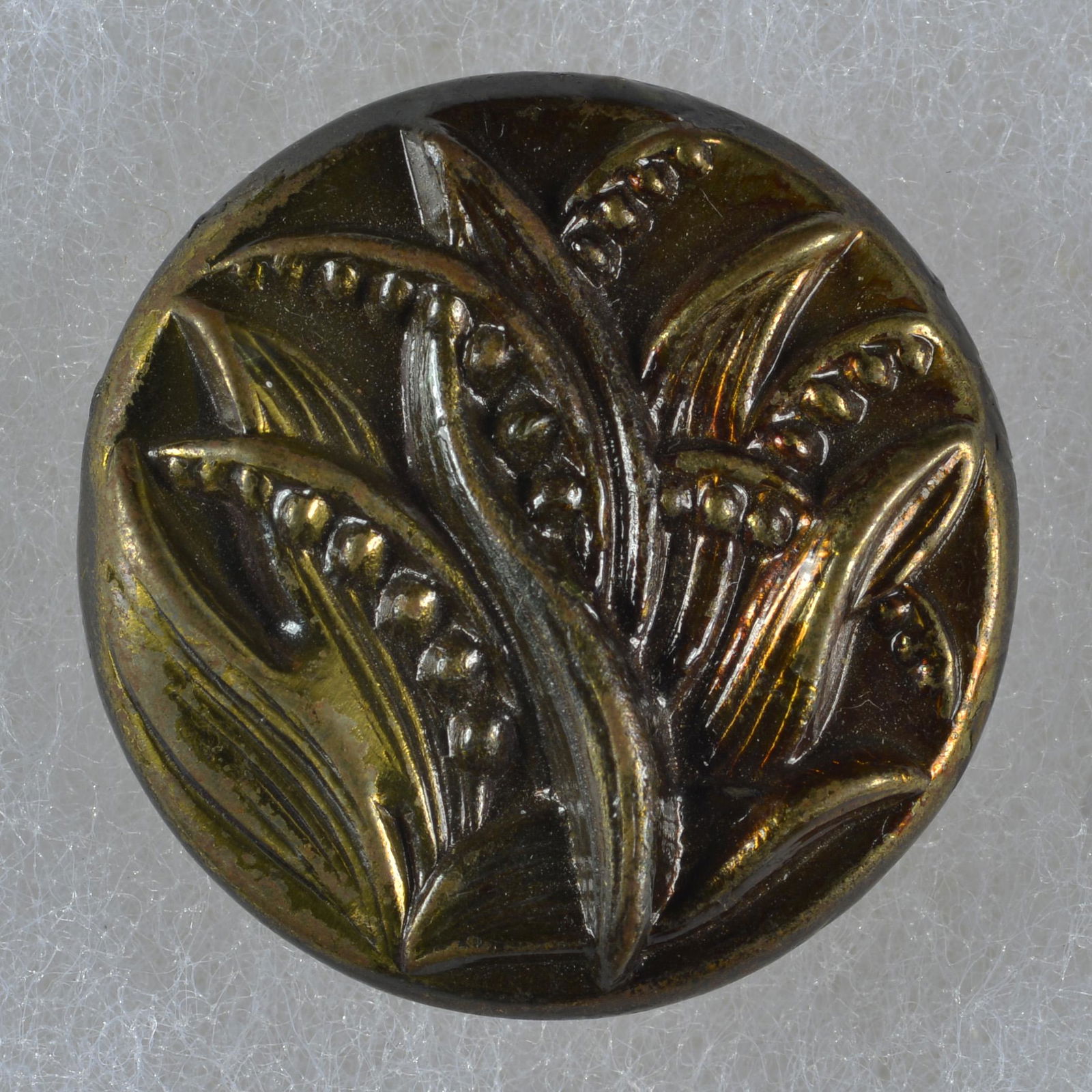 DIVISION 1 LUSTERED METAL BUTTON (1 of 3)