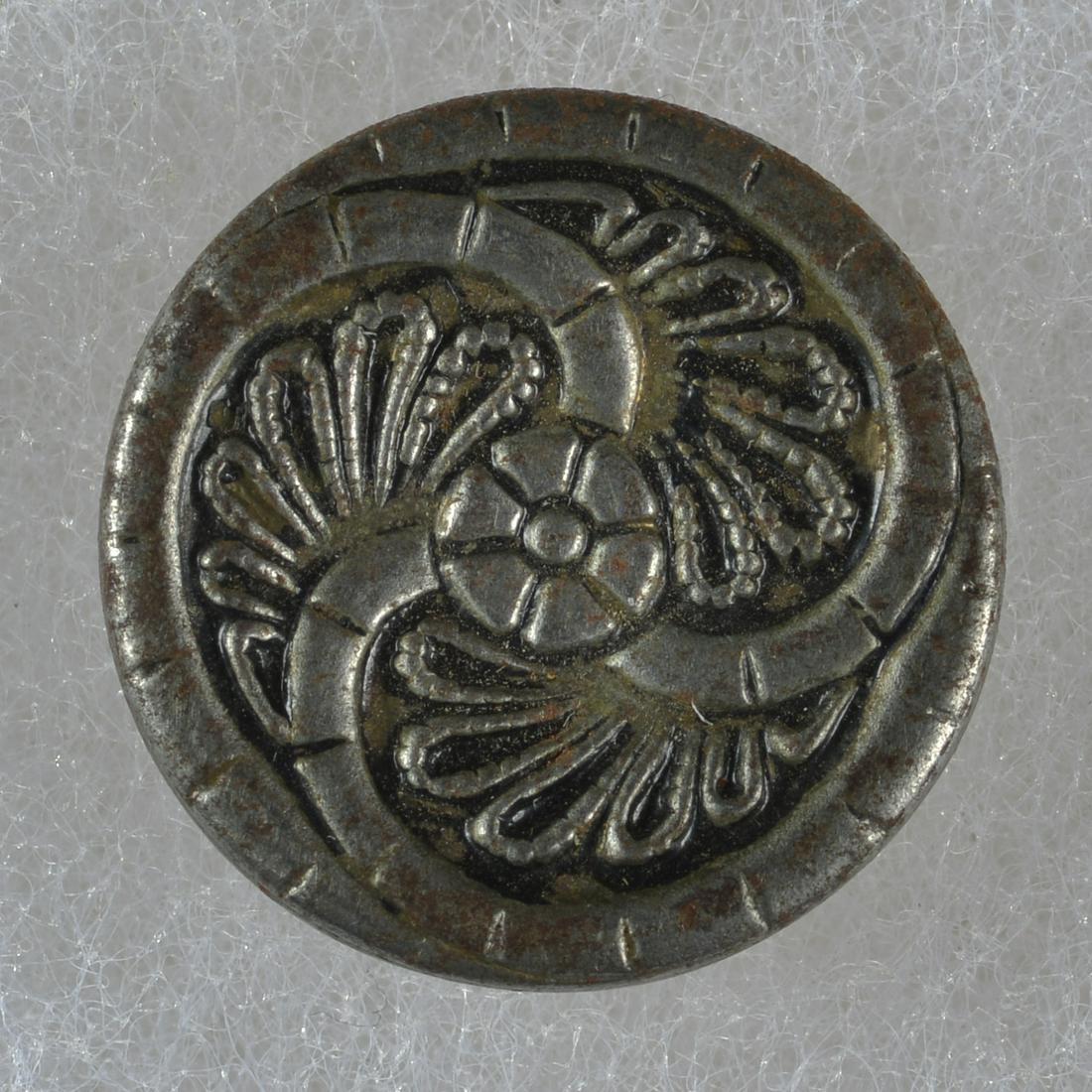 DIVISION 3 METAL BUTTON (1 of 2)