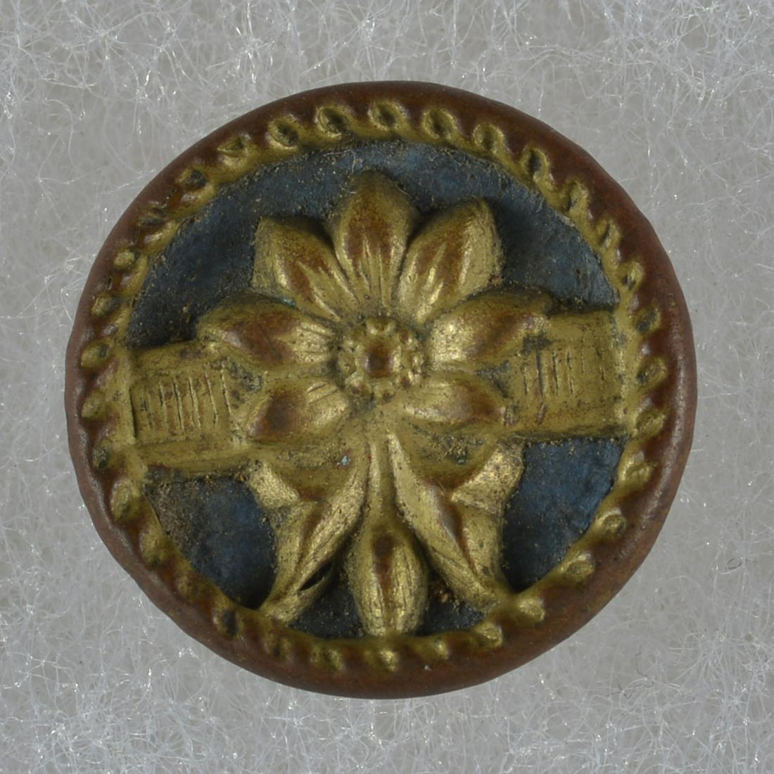 DIVISION 1 METAL BUTTON (1 of 2)