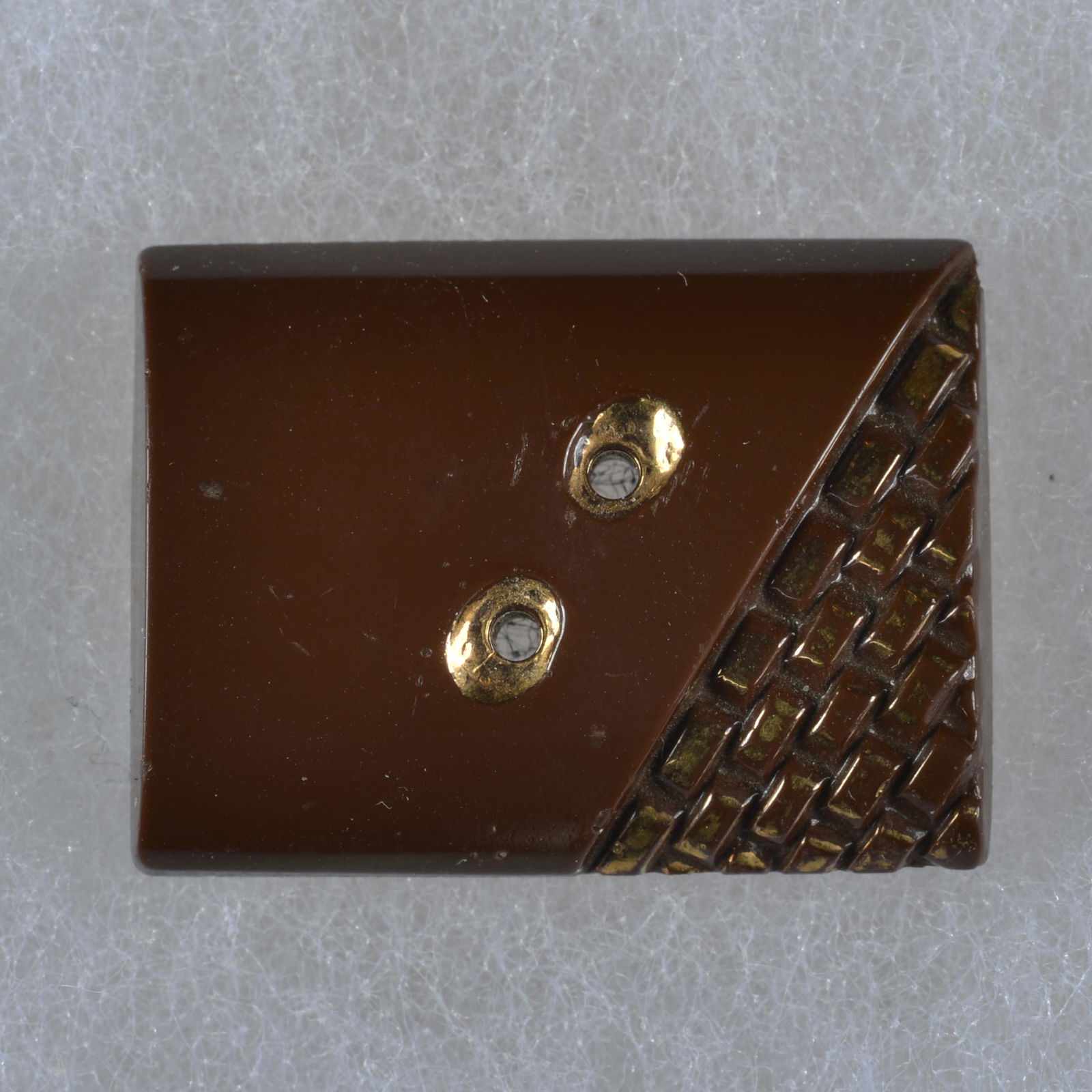 DIVISION 3 GLASS BUTTON (1 of 2)