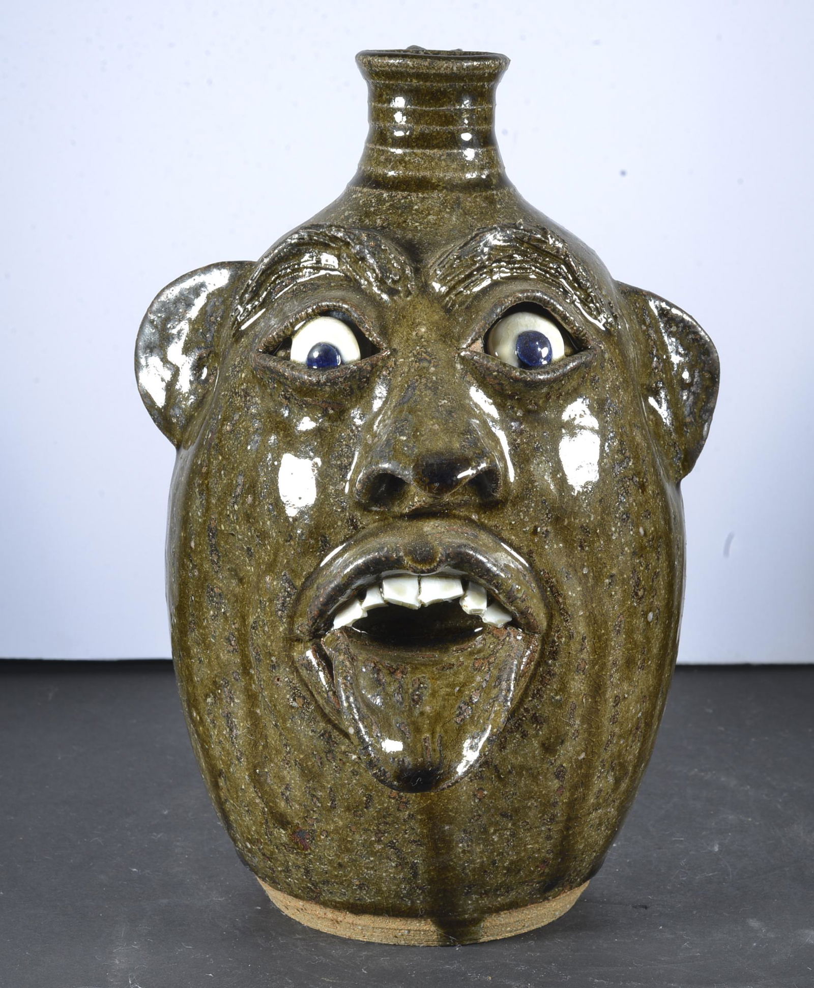 JEFF YOUNG FACE JUG (1 of 5)