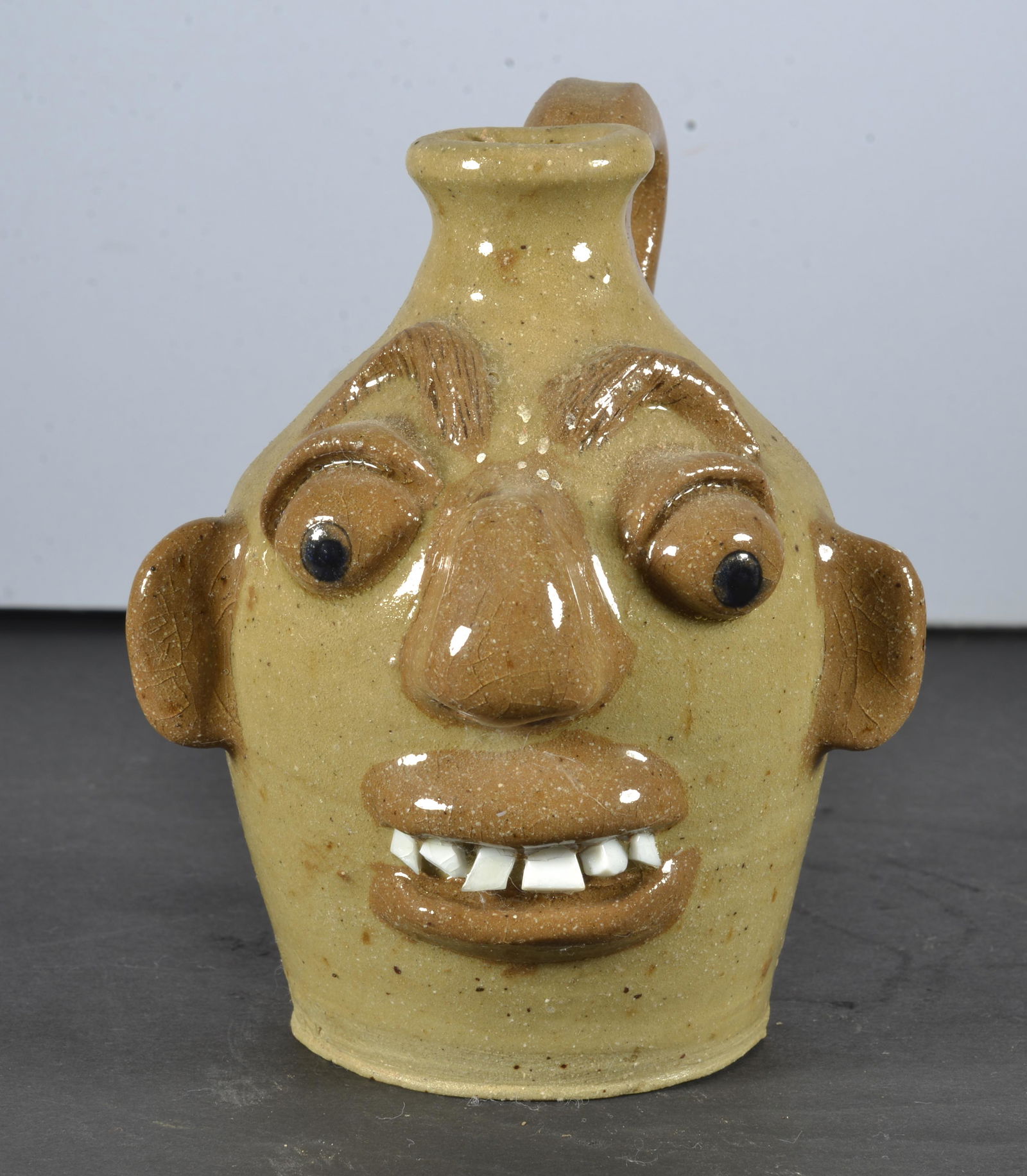 KATHY RICHARDS MINATURE FACE JUG (1 of 5)