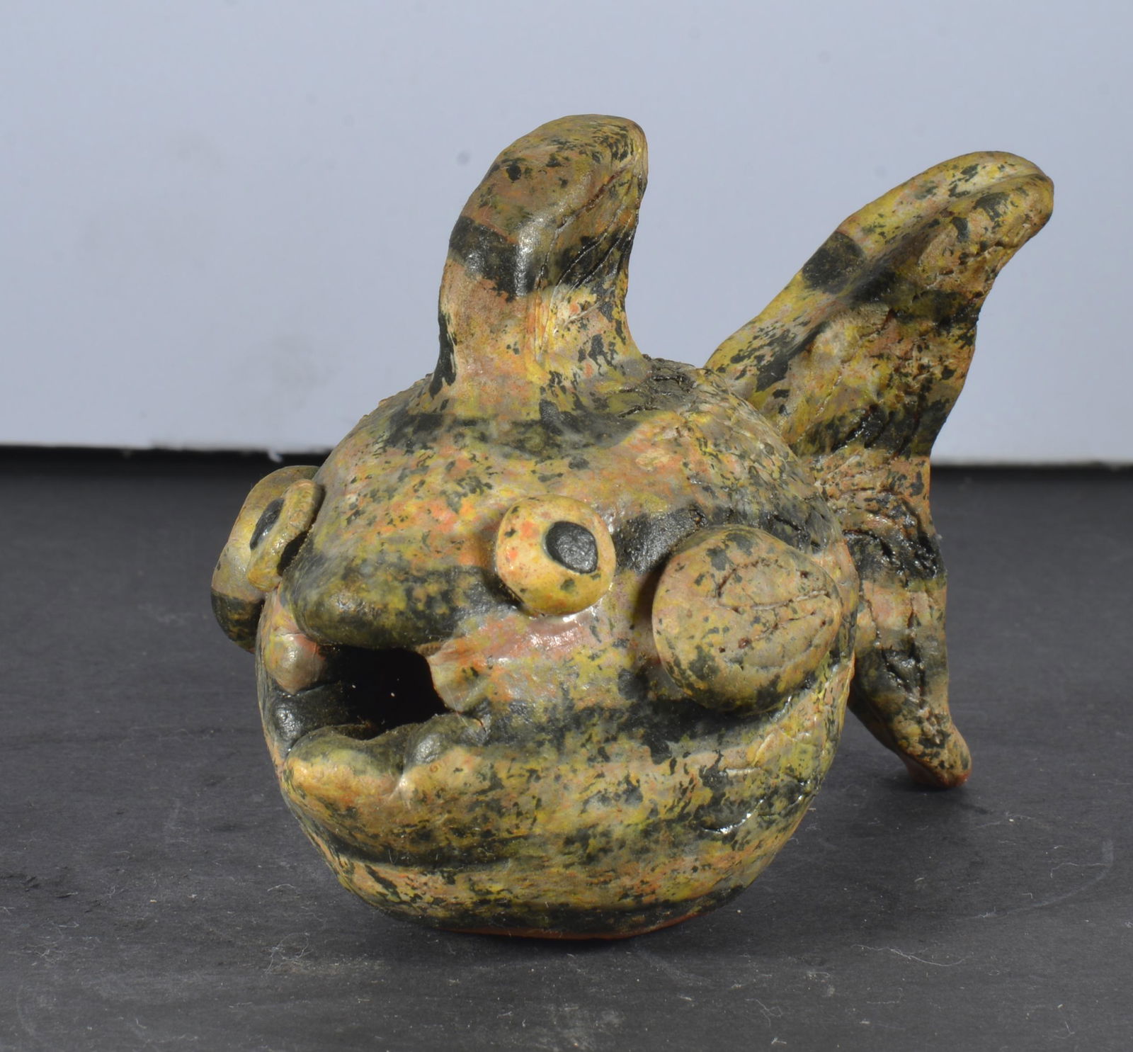 RICHARD KALE POTTERY FIGURAL FISH (1 of 4)