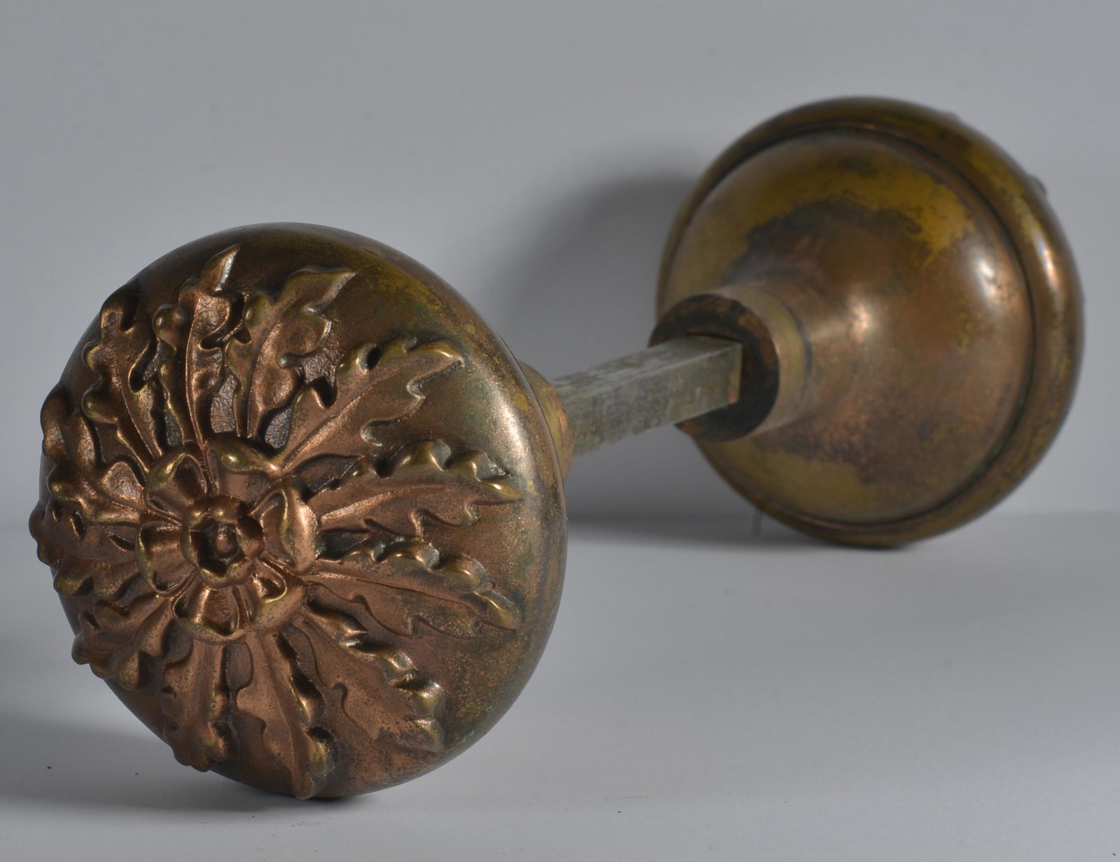 Antique Victorian Door Knob Antique Hardware: this is a fantastic selection of antique hardware from the lifetime collection of Greensboro Antique dealer Mary Wells.