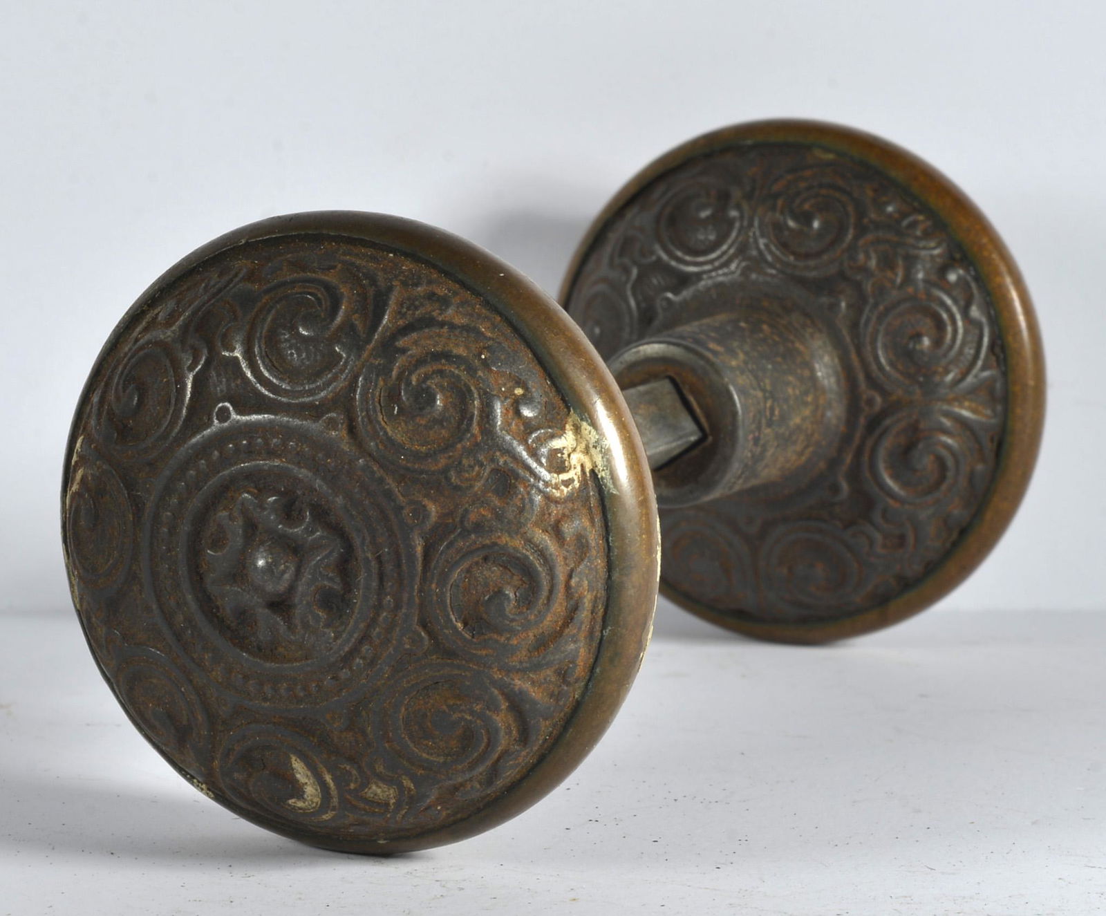 Antique Victorian Door Knob Antique Hardware: this is a fantastic selection of antique hardware from the lifetime collection of Greensboro Antique dealer Mary Wells.