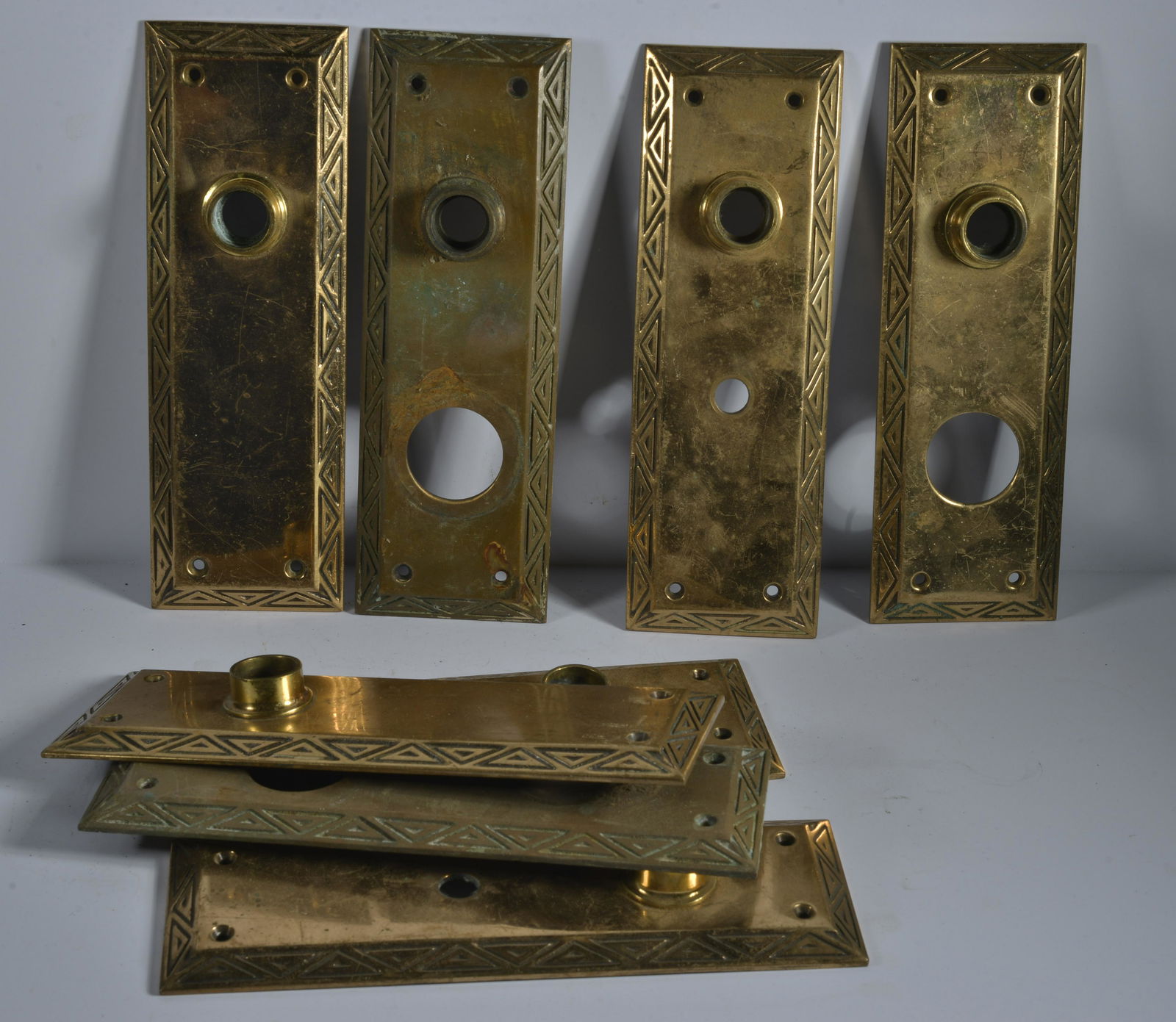 Antique Door Knob Back Plate Set (8) (1 of 4)