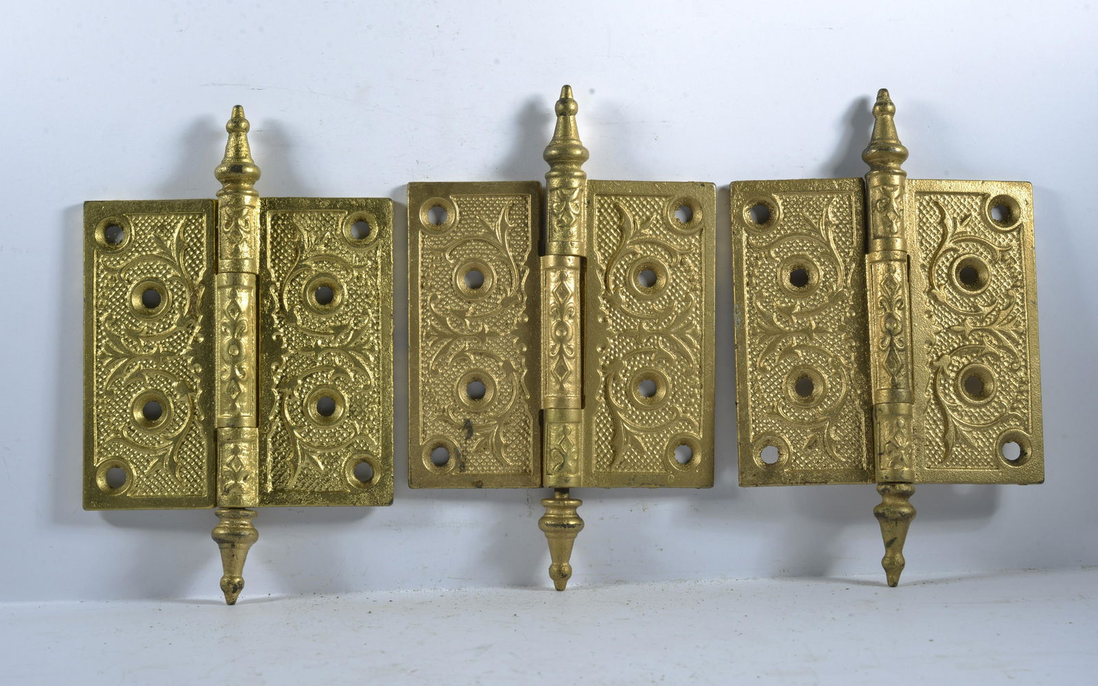 Antique Ornate Victorian Hinge (1 of 2)