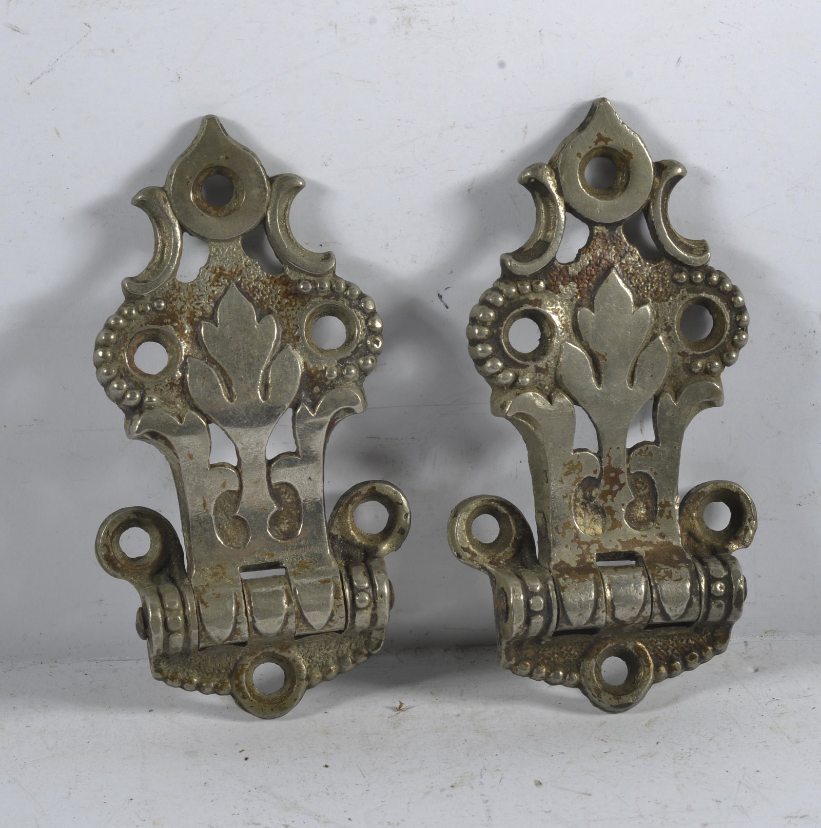 Antique Ornate Victorian Hinge (1 of 2)