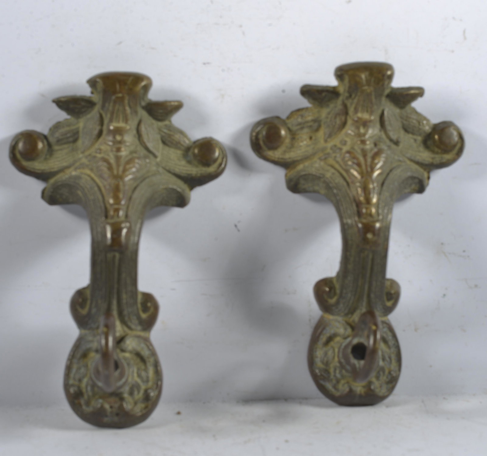 Antique House Hardware: this is a fantastic selection of antique hardware from the lifetime collection of Greensboro Antique dealer Mary Wells.