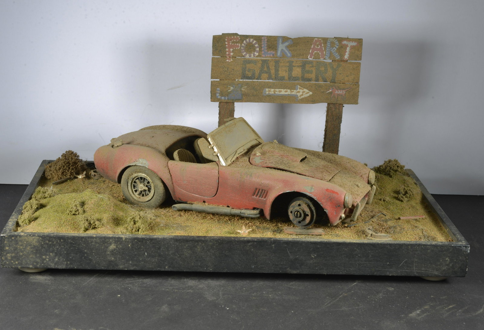 TERRY BALLARD FOLK ART SNAKE WRECKAGE: TERRY BALLARD FOLK ART SNAKE WRECKAGE 13" L