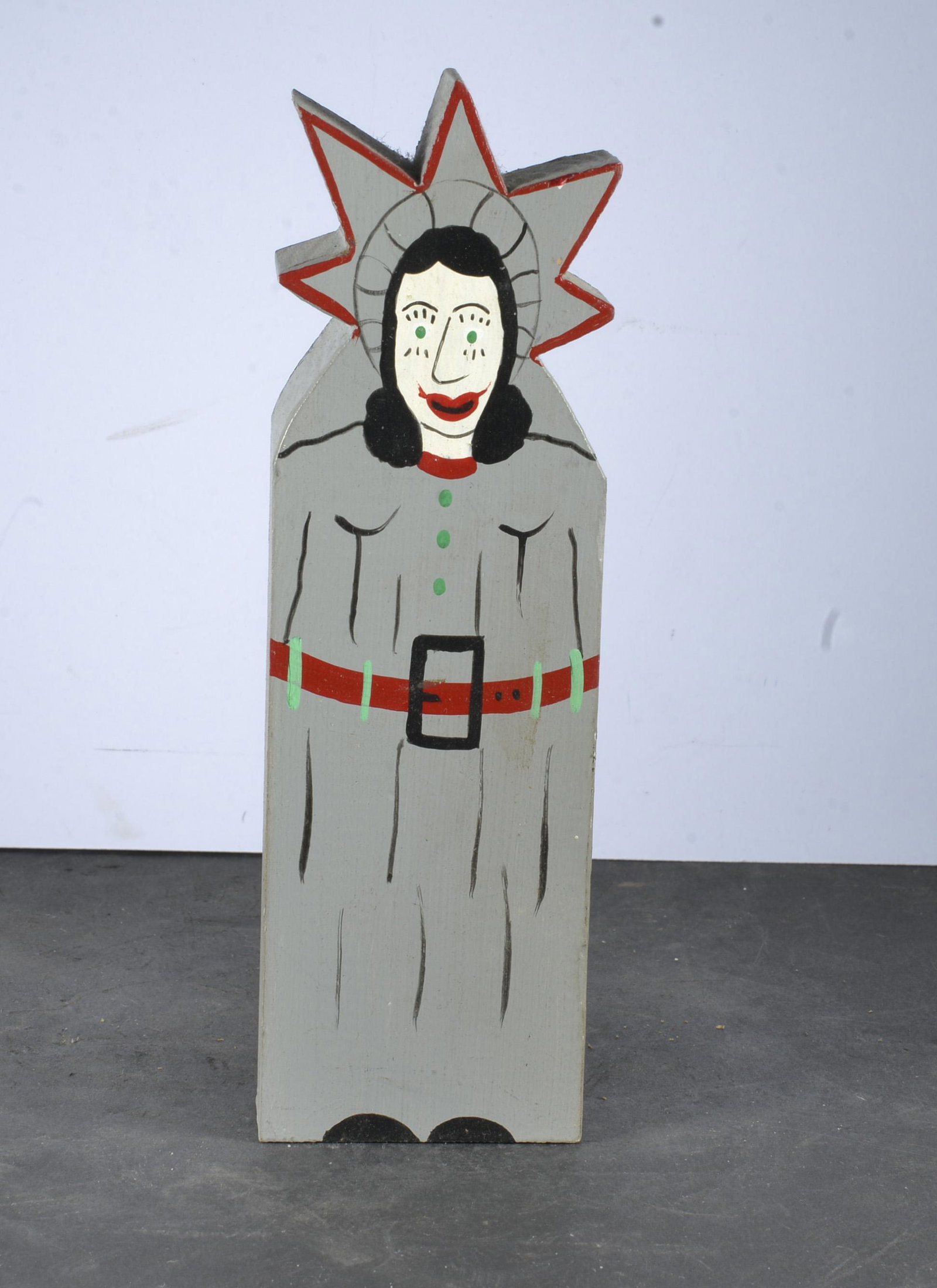 BENNIE CARTER FOLK ART WOODEN STATUE OF LIBERTY FIGURAL: BENNIE CARTER FOLK ART WOODEN STATUE OF LIBERTY FIGURAL 7.5" TALL