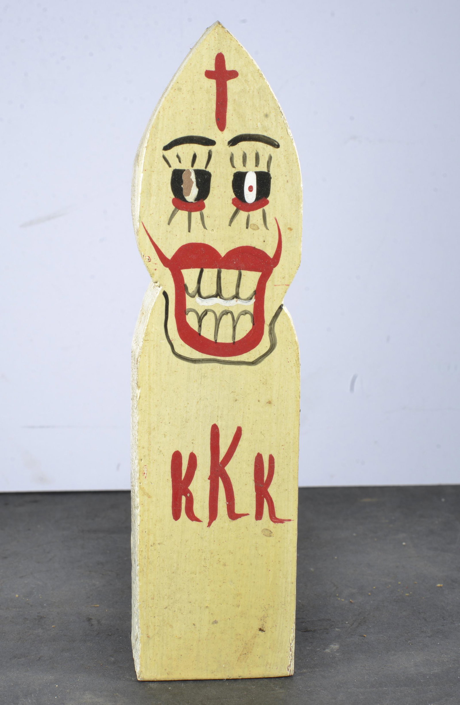 BENNIE CARTER FOLK ART WOODEN KKK FIGURAL: BENNIE CARTER FOLK ART WOODEN KKK FIGURAL 6" TALL