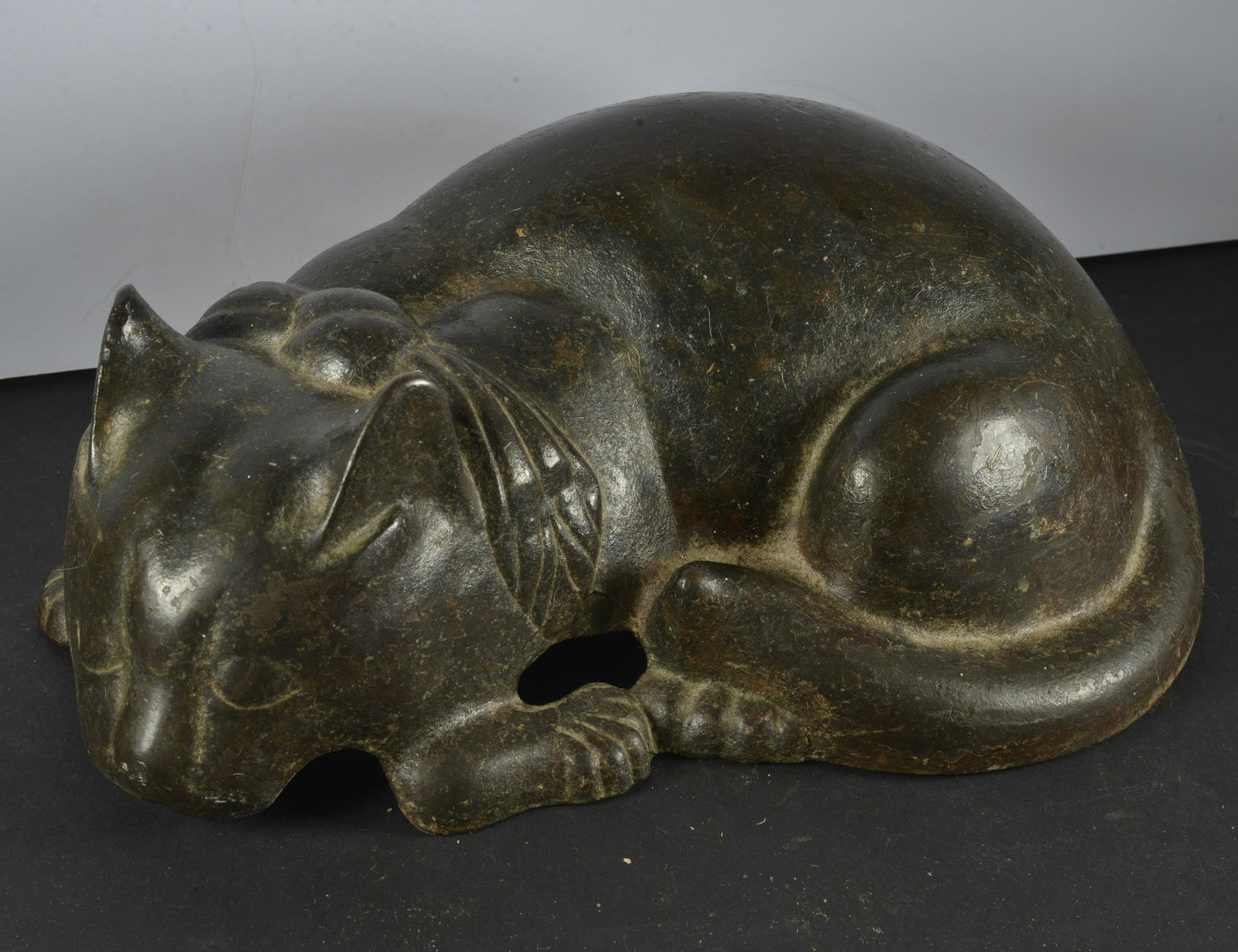 CAST IRON SLEEPING CAT DOOR STOP (1 of 4)