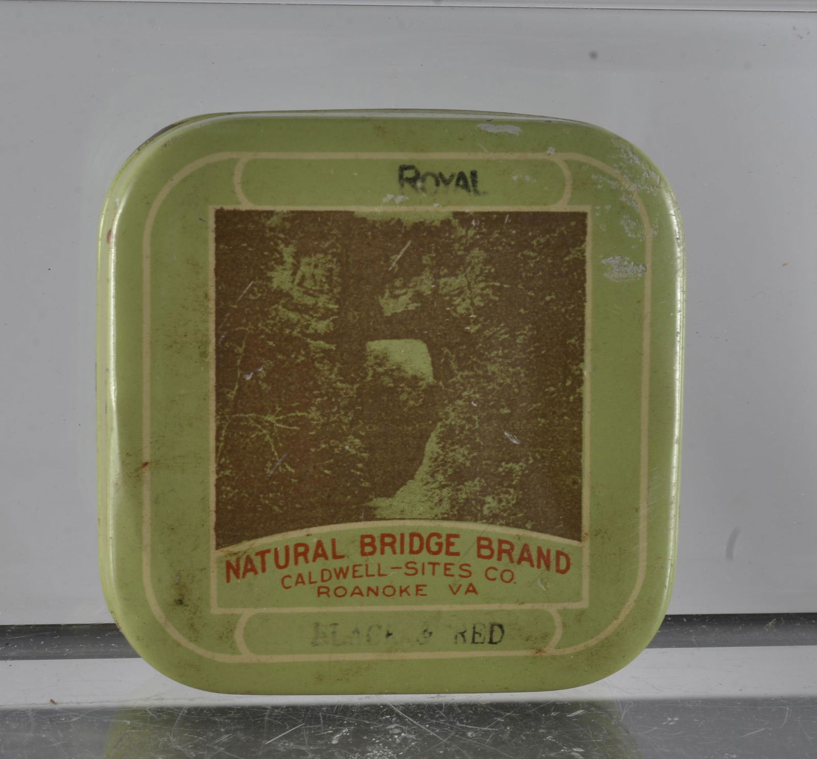 TIN LITHO SMALL ROANOKE VA. SQUARE TIN (1 of 3)