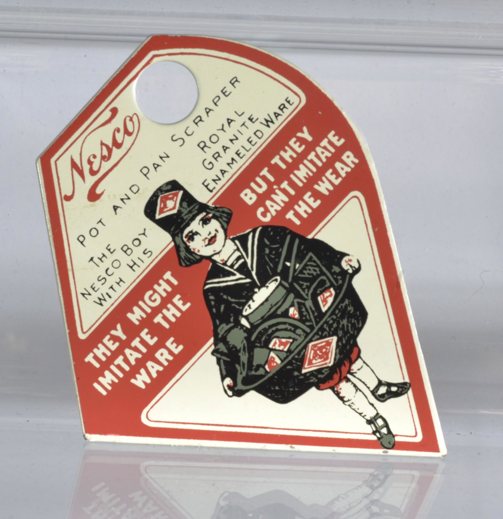 VINTAGE NESCO PORCELAIN POT AND PAN SCRAPER (1 of 2)