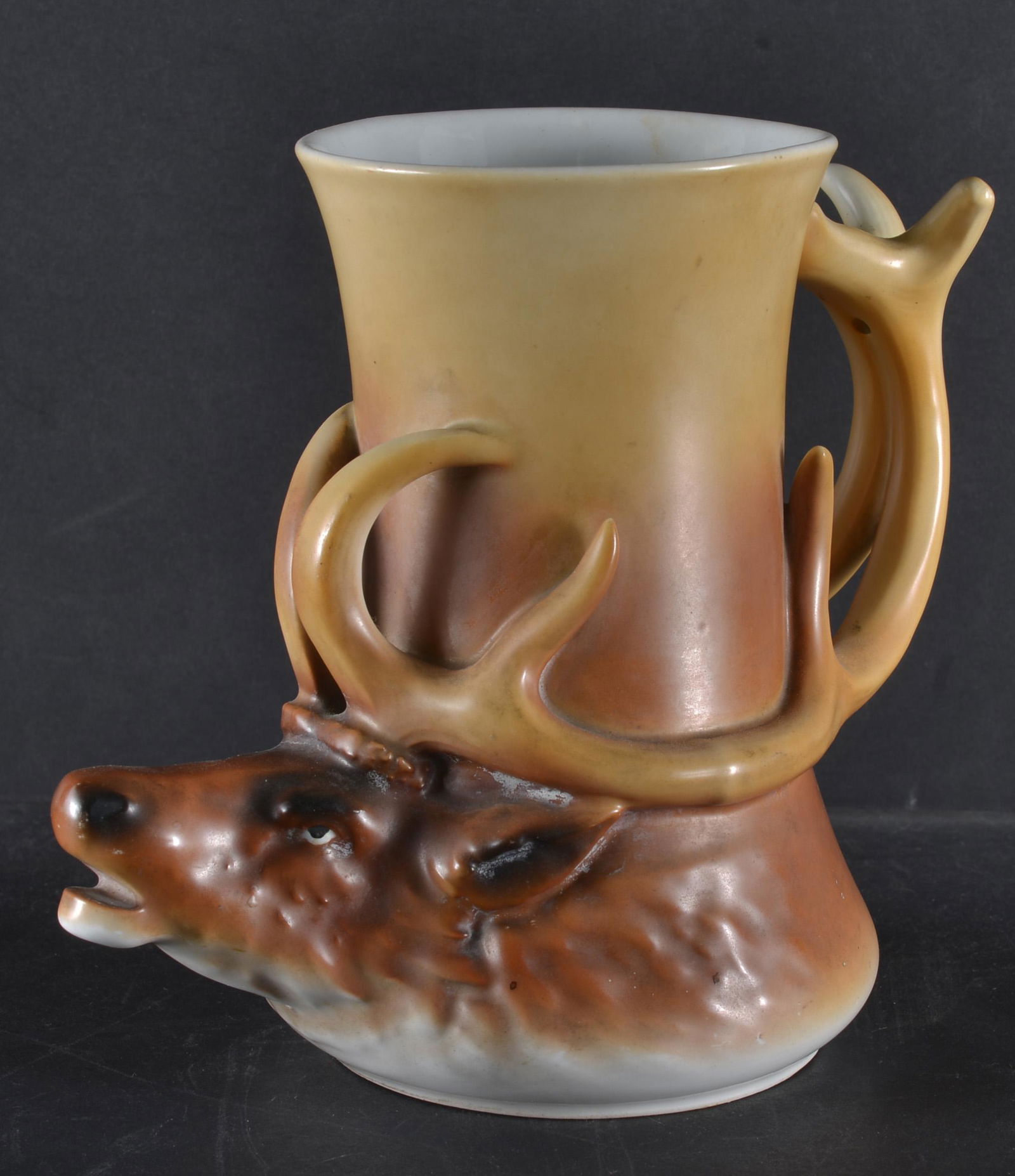 ROYAL BAYREUTH BAVARIAN  SHAVING MUG (1 of 3)