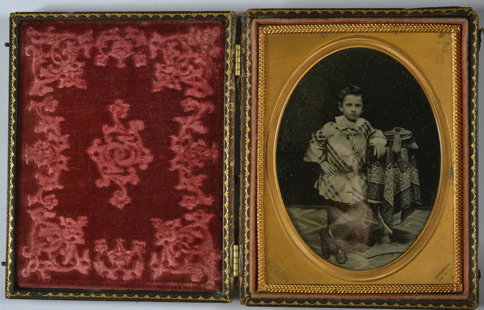 VINTAGE DAGUERREOTYPE/AMBROTYPE  DATED  (SEE PHOTOS) (1 of 2)