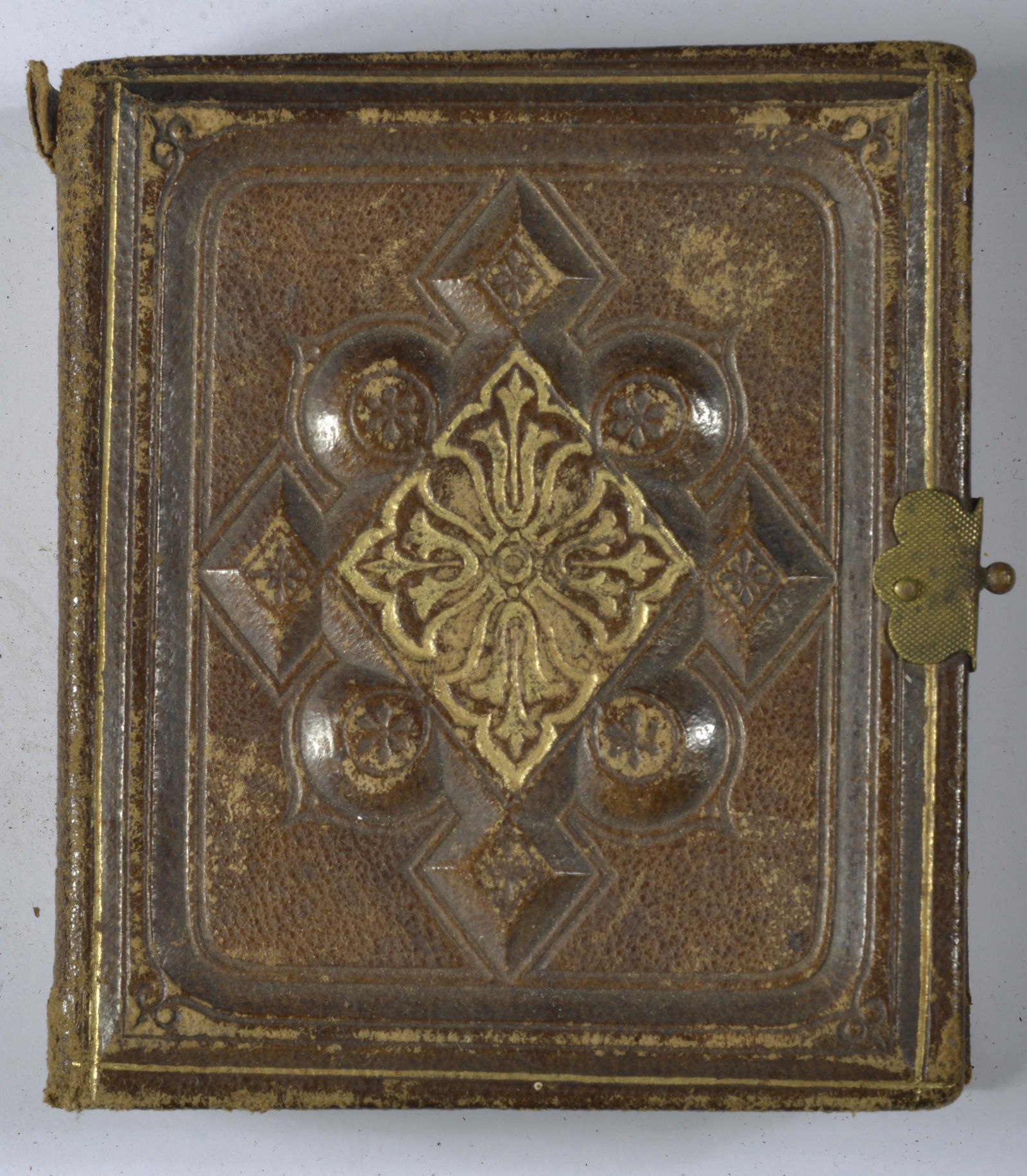 VINTAGE EMBOSSED LEATHER PHOTO ALBUM WITH(25) MINI PHOTOS (1 of 4)