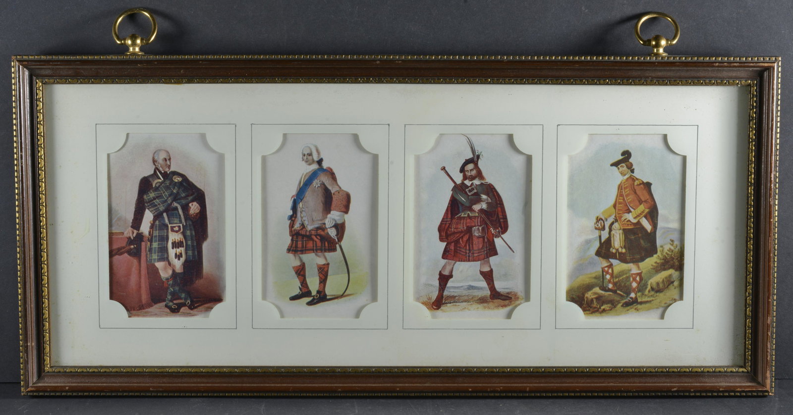 VINTAGE PITCURE FRAME DEPICTING SCOTTICH MEN: VINTAGE PITCURE FRAME DEPICTING SCOTTICH MEN 9" X 19"