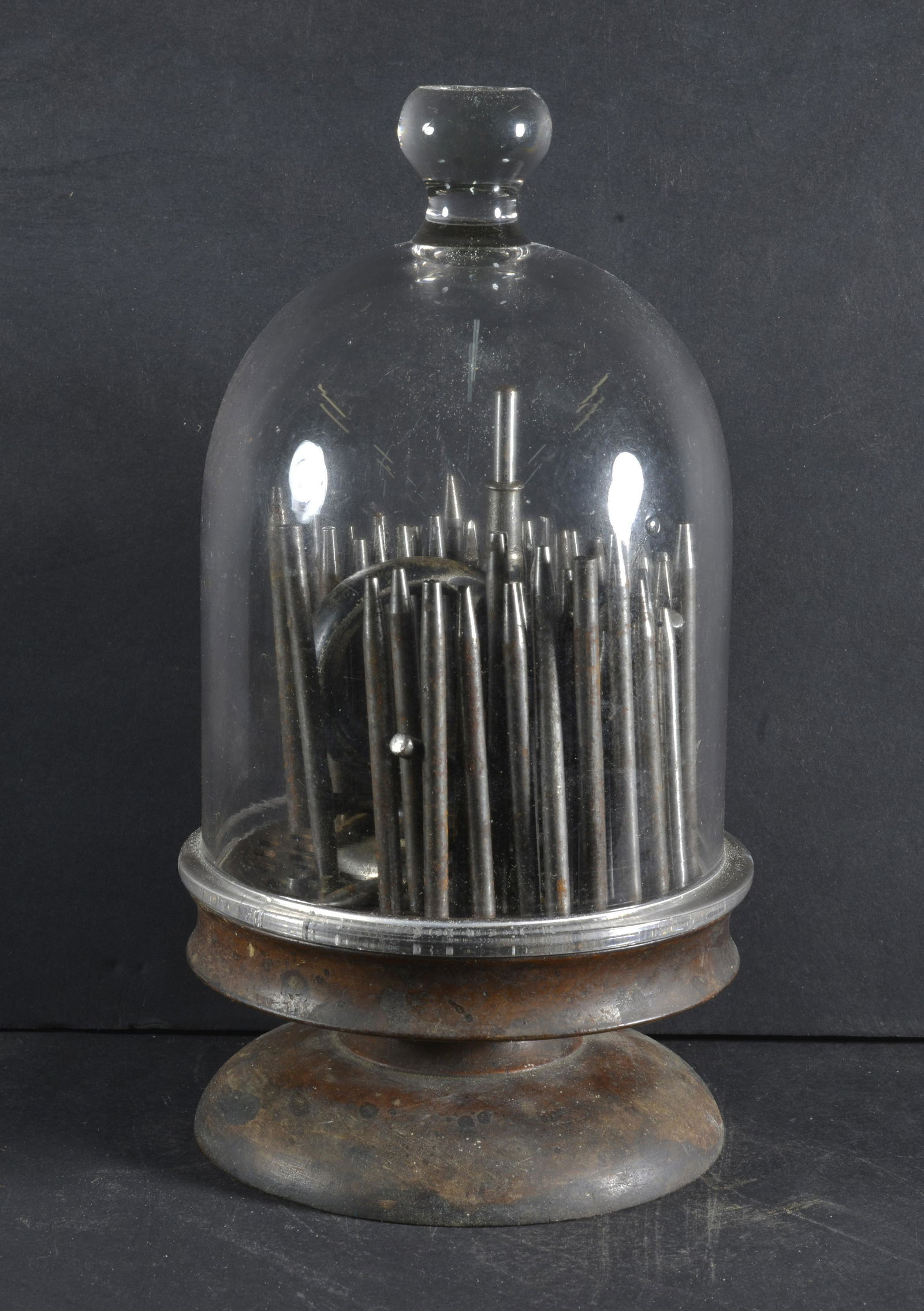 VINTAGE WATCHMAKING'S STAKING SET (1 of 3)