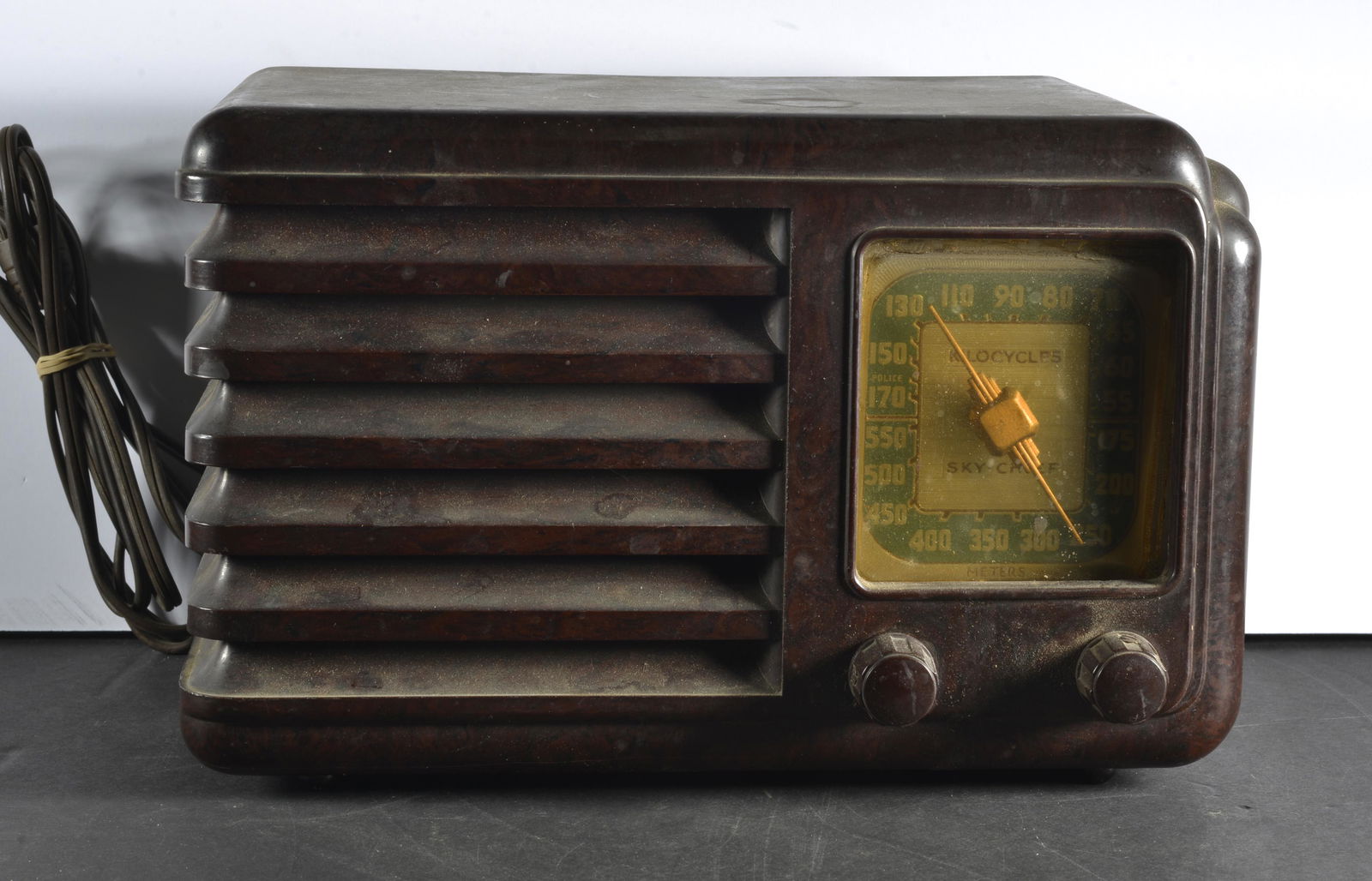 PACKARD BELL TABLE TOP RADIO (1 of 2)