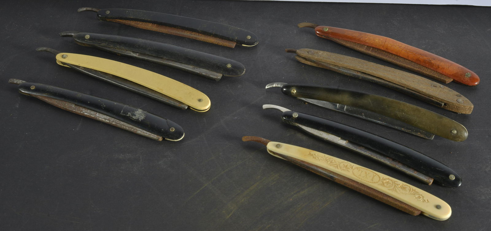 COLLECTION OF (9) VINTAGE STRAIGHT RAZORS (1 of 2)