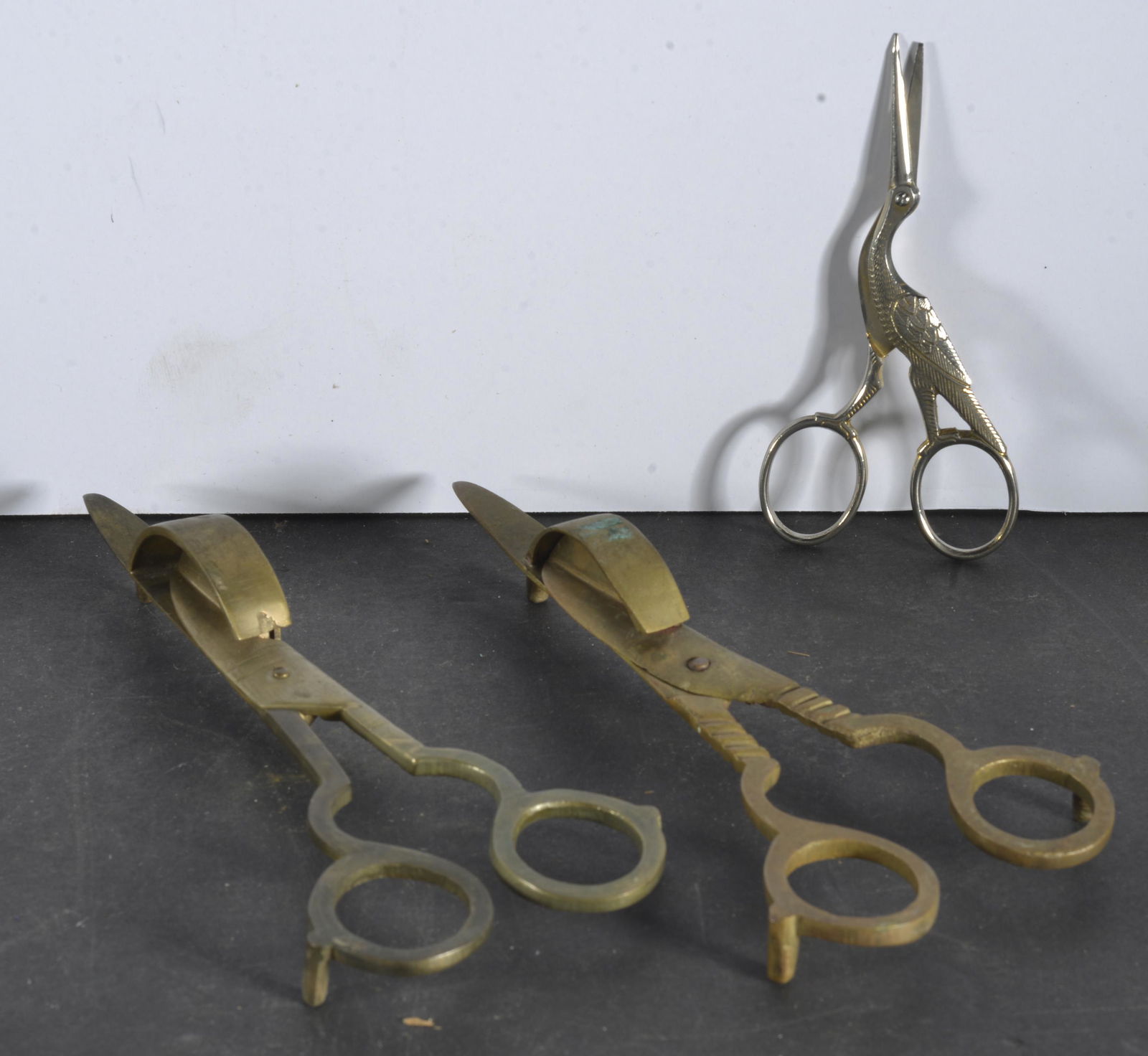 (3) PAIR OF SCISSORS (1 of 2)