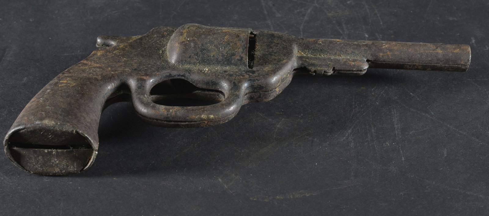 EARLY METAL CHILD'S TOY GUN: EARLY METAL CHILD'S TOY GUN 8" L