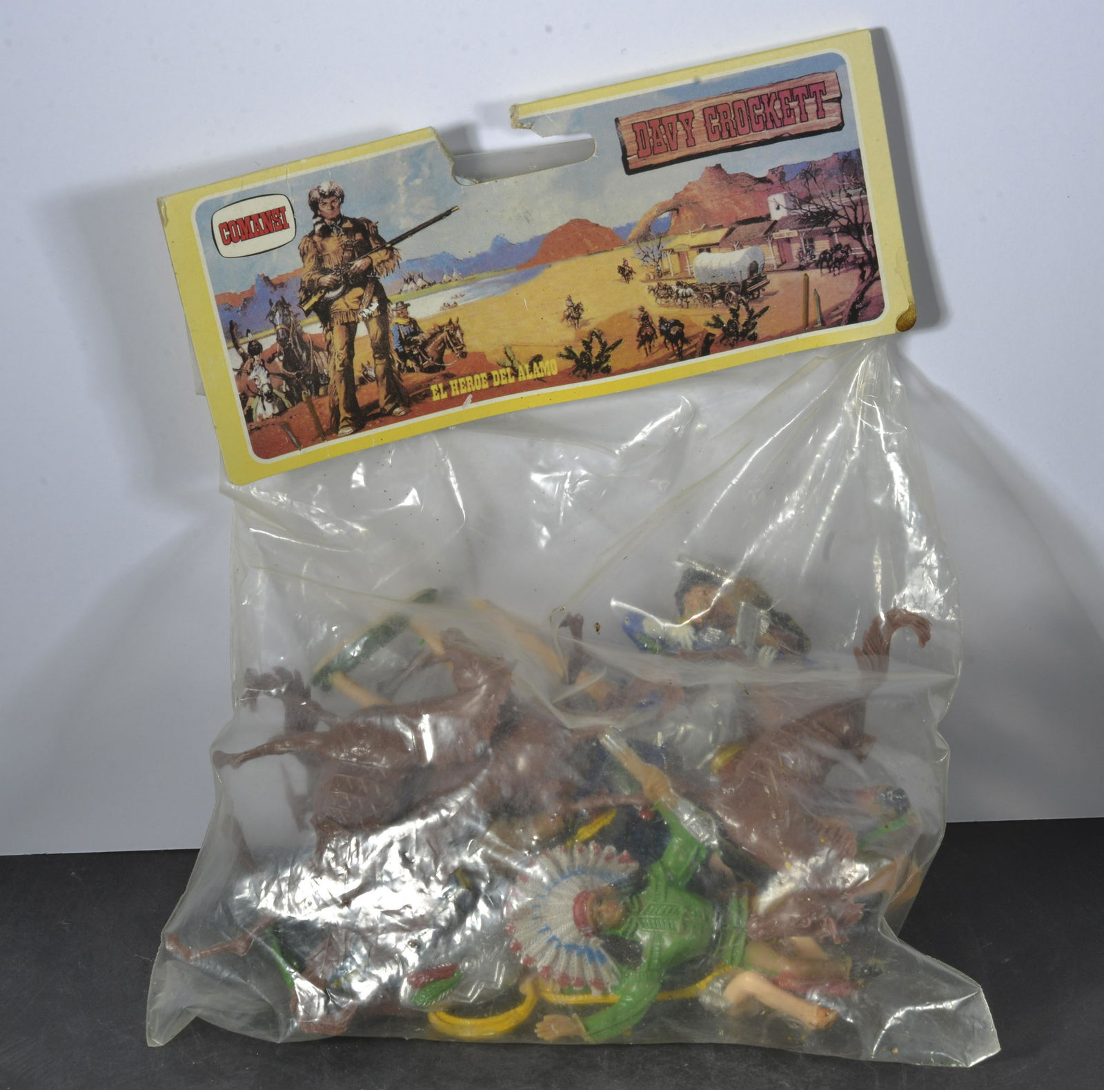 DAVY CROCKETT  EL HEROE DEL ALAMO SET IN ORIGINAL BLISTER PACK (1 of 2)